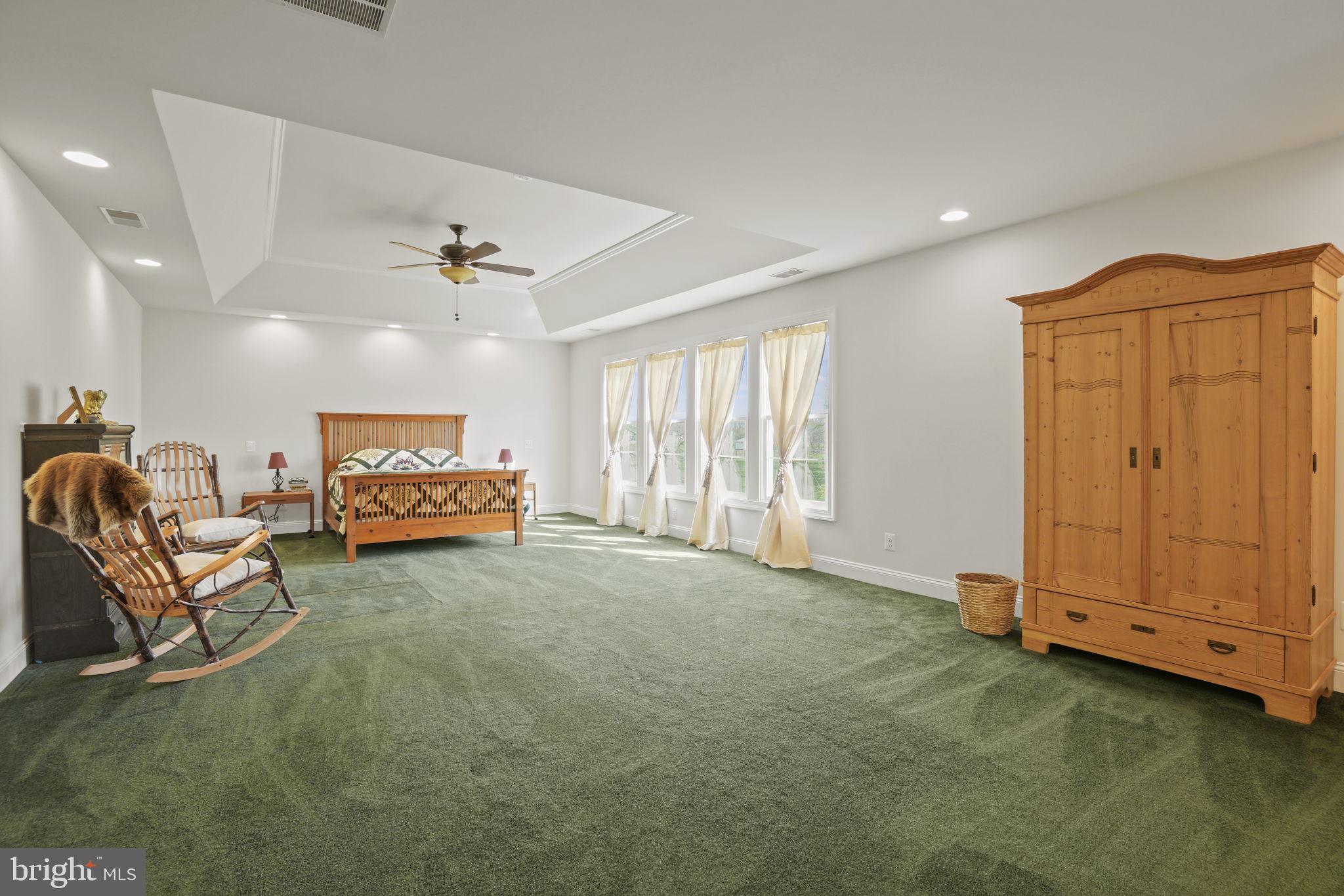 41419 SOUTHPAW PLACE