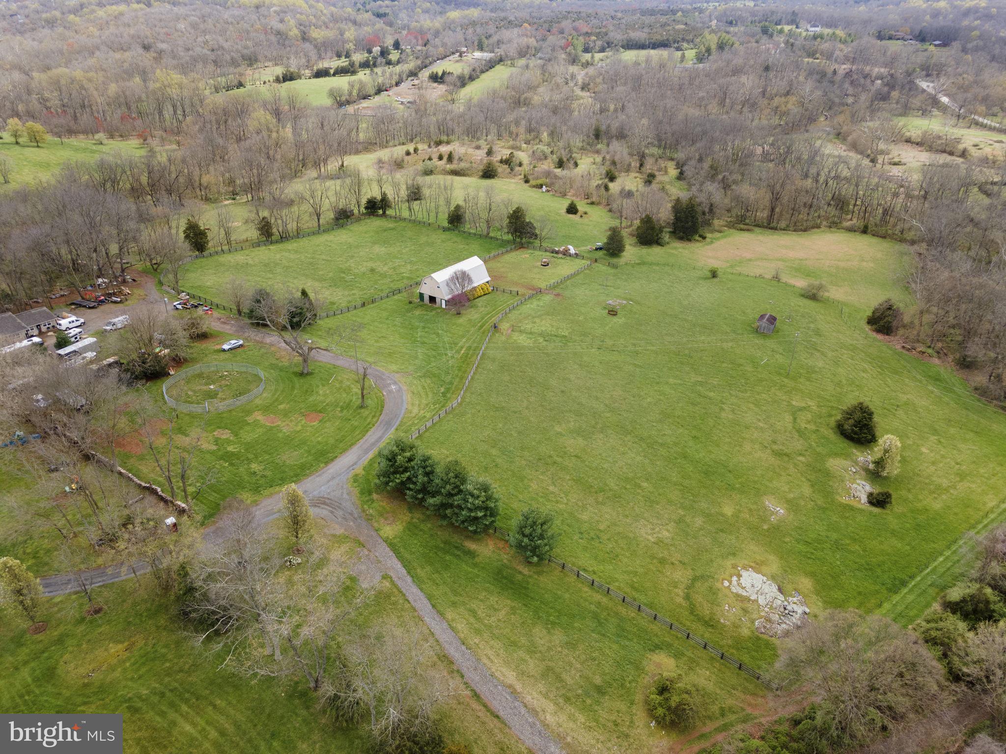 41419 SOUTHPAW PLACE