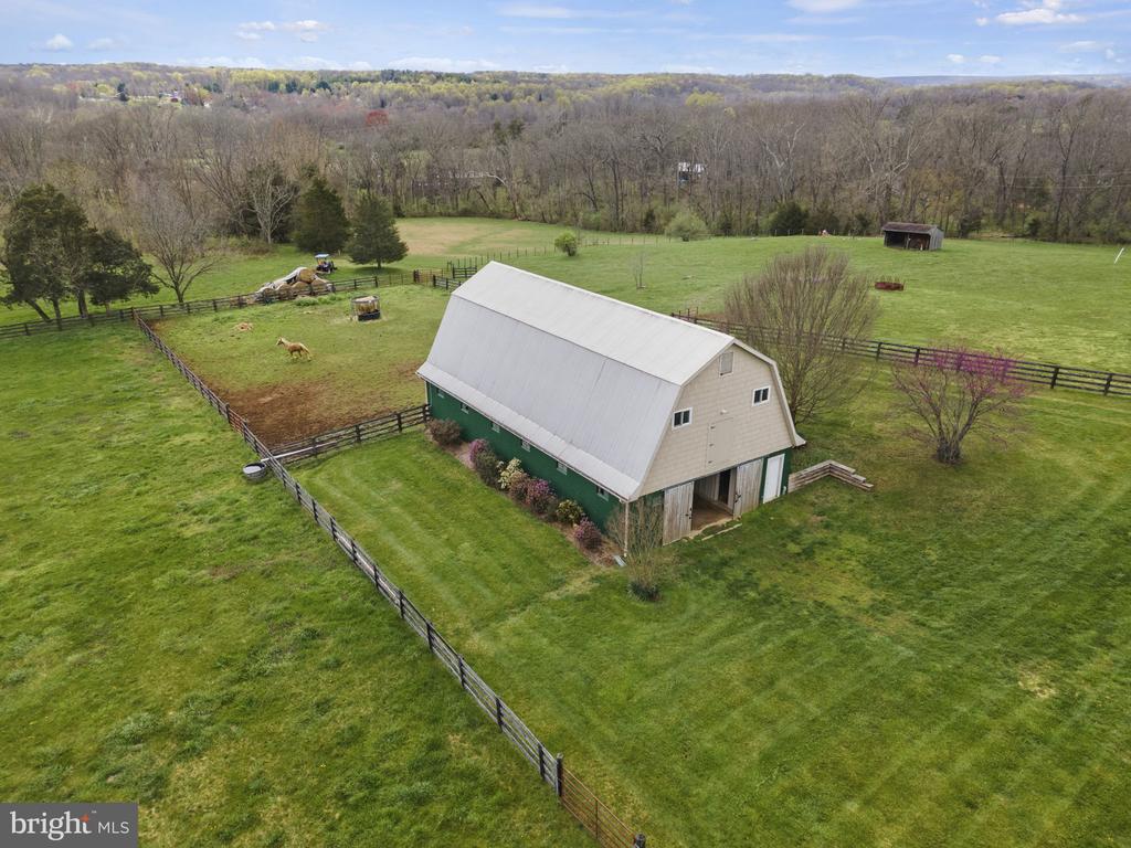 41419 SOUTHPAW PLACE