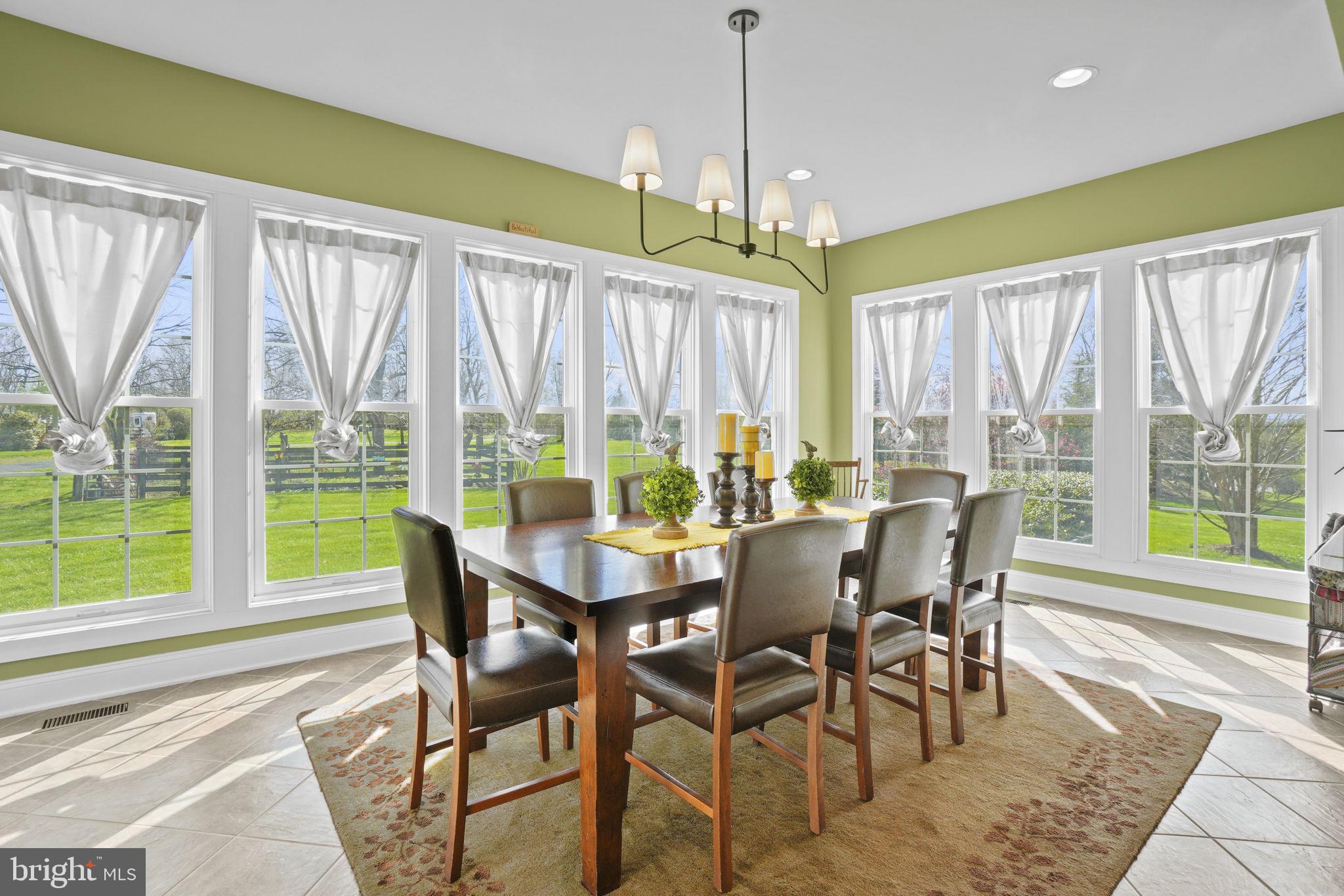 41419 SOUTHPAW PLACE