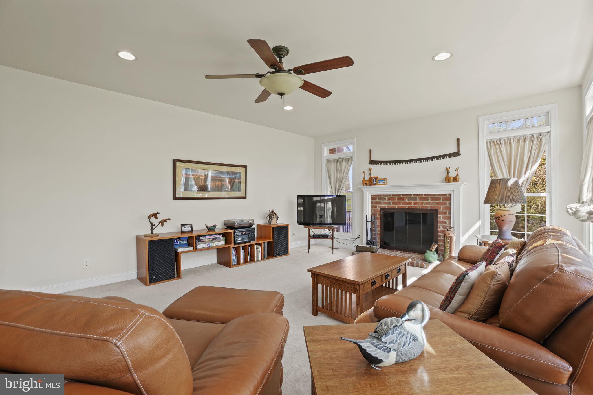 41419 SOUTHPAW PLACE