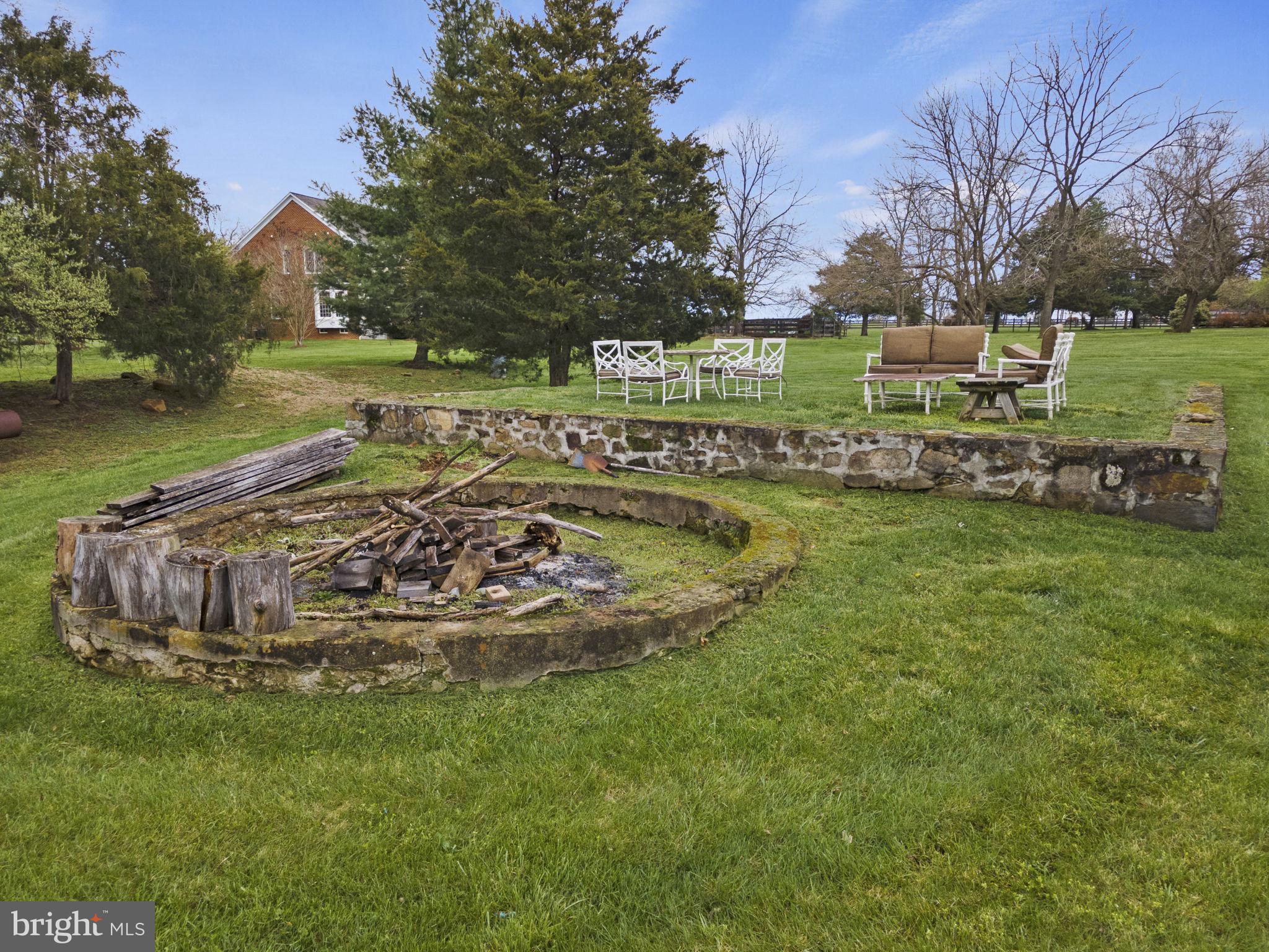 41419 SOUTHPAW PLACE