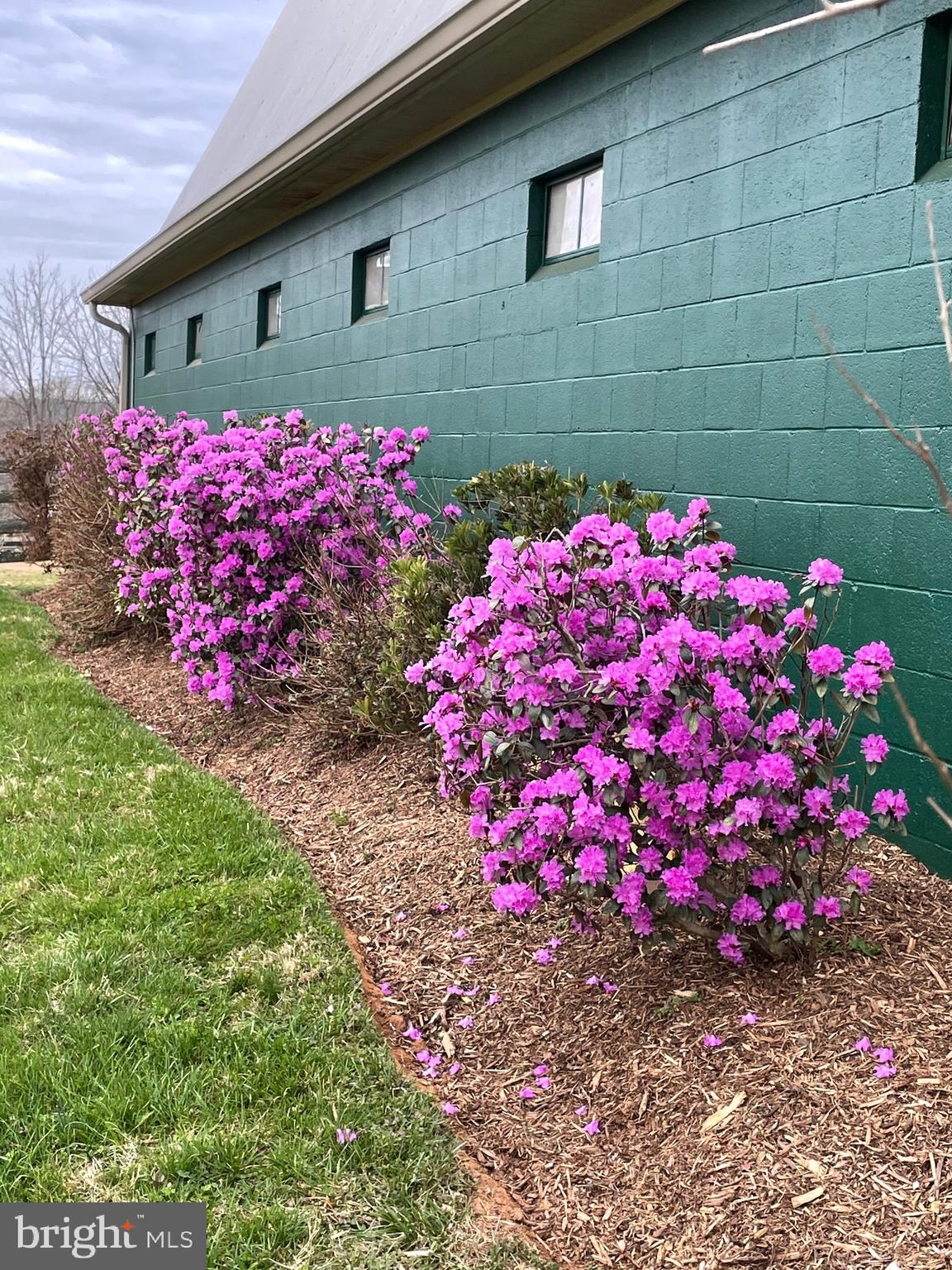 41419 SOUTHPAW PLACE