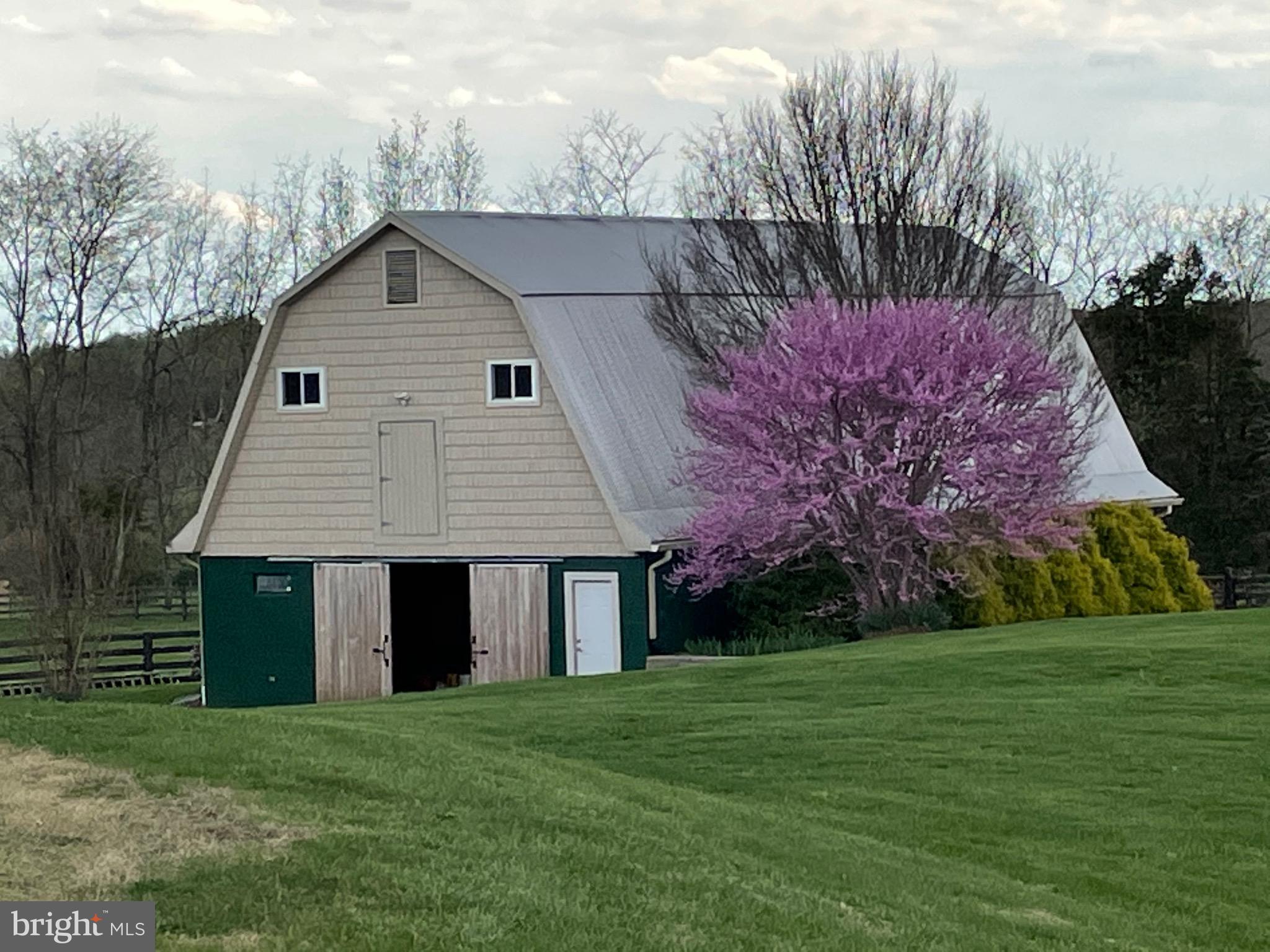 41419 SOUTHPAW PLACE