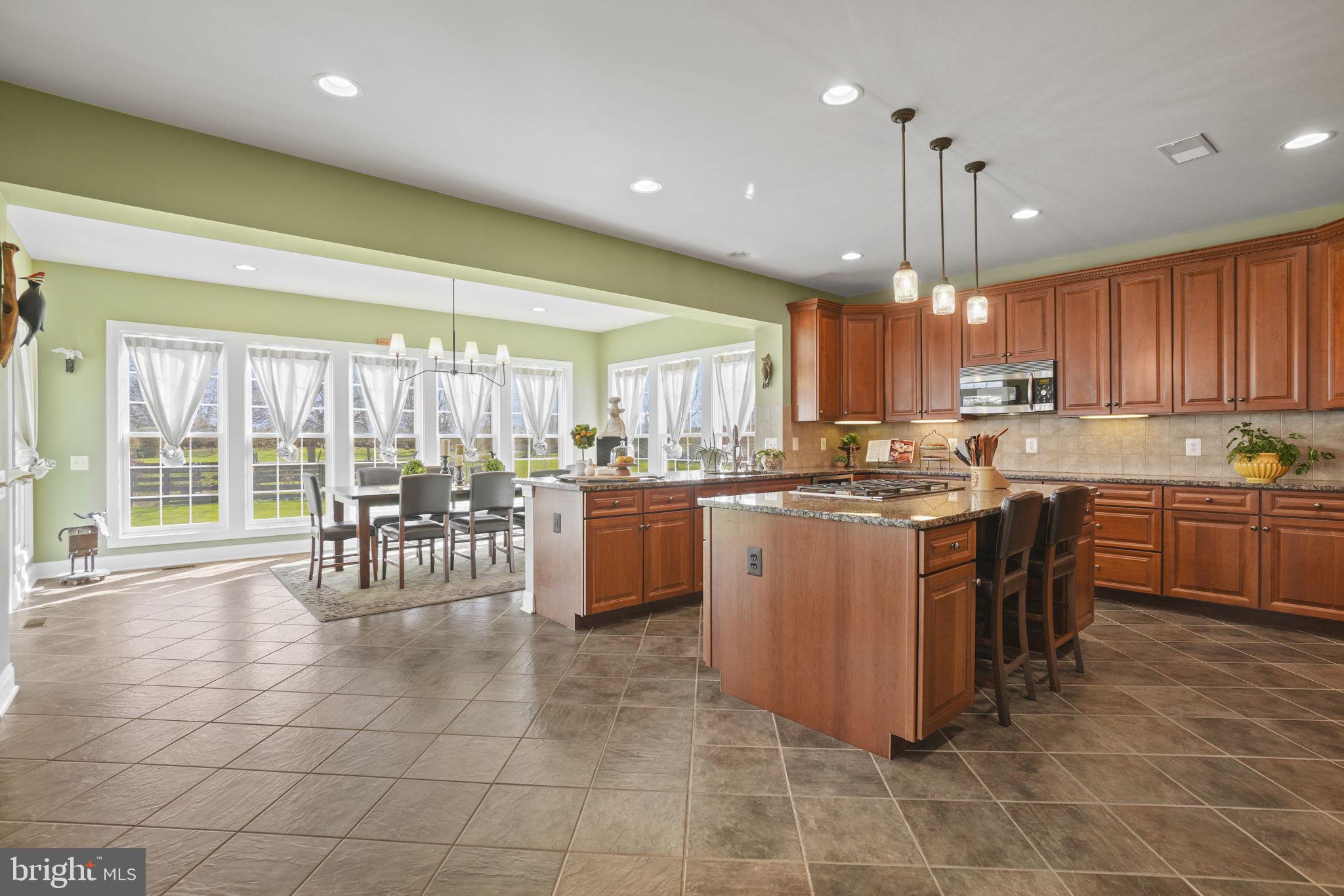 41419 SOUTHPAW PLACE