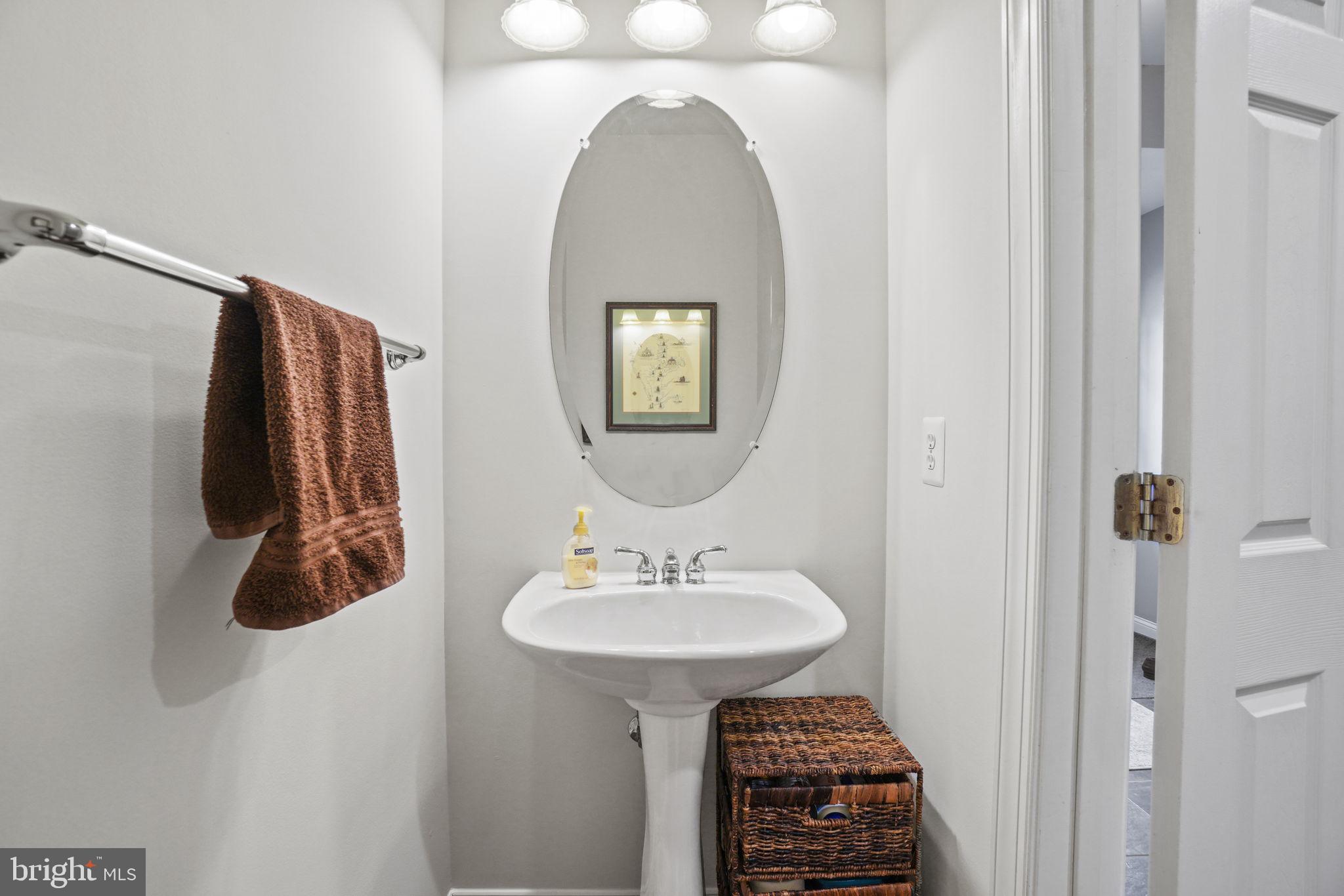 41419 SOUTHPAW PLACE