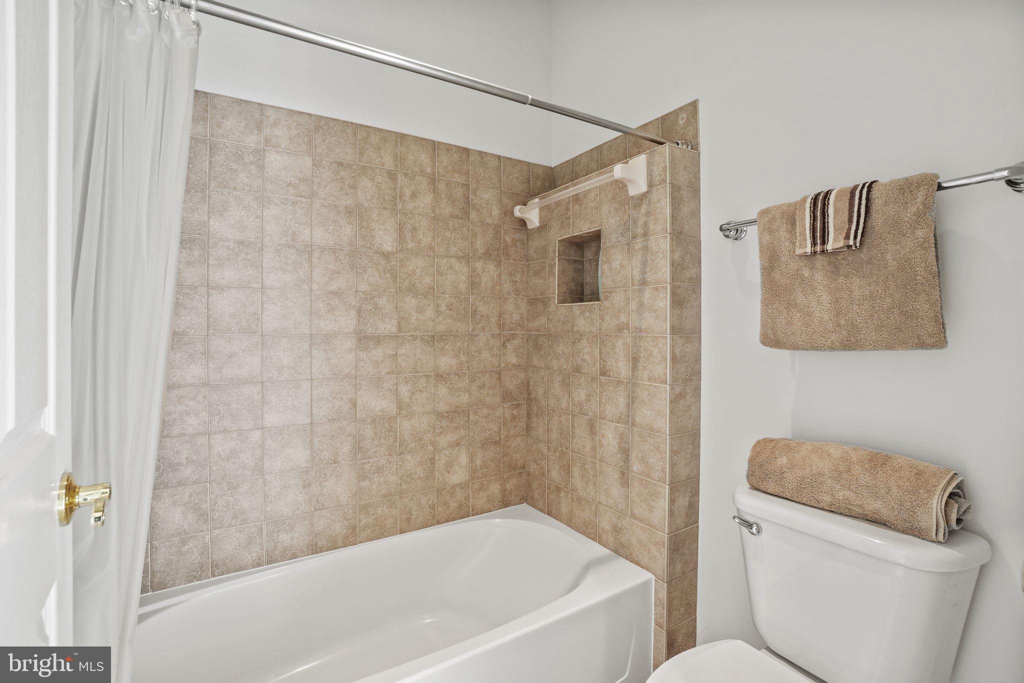 41419 SOUTHPAW PLACE