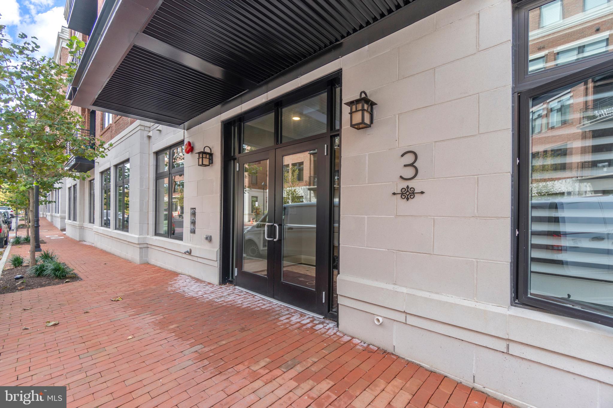 3 STATIONMASTER STREET SE 102