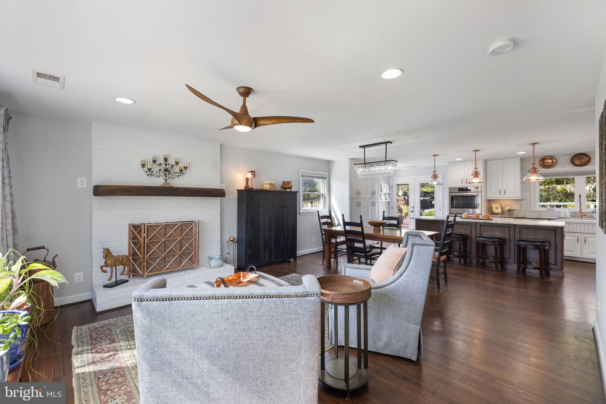 117 S SAINT PAUL STREET