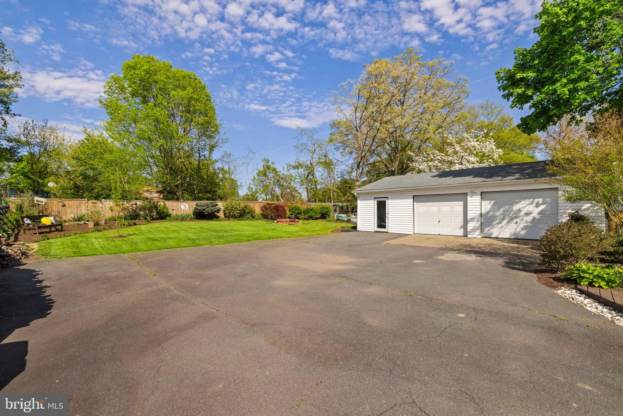 117 S SAINT PAUL STREET