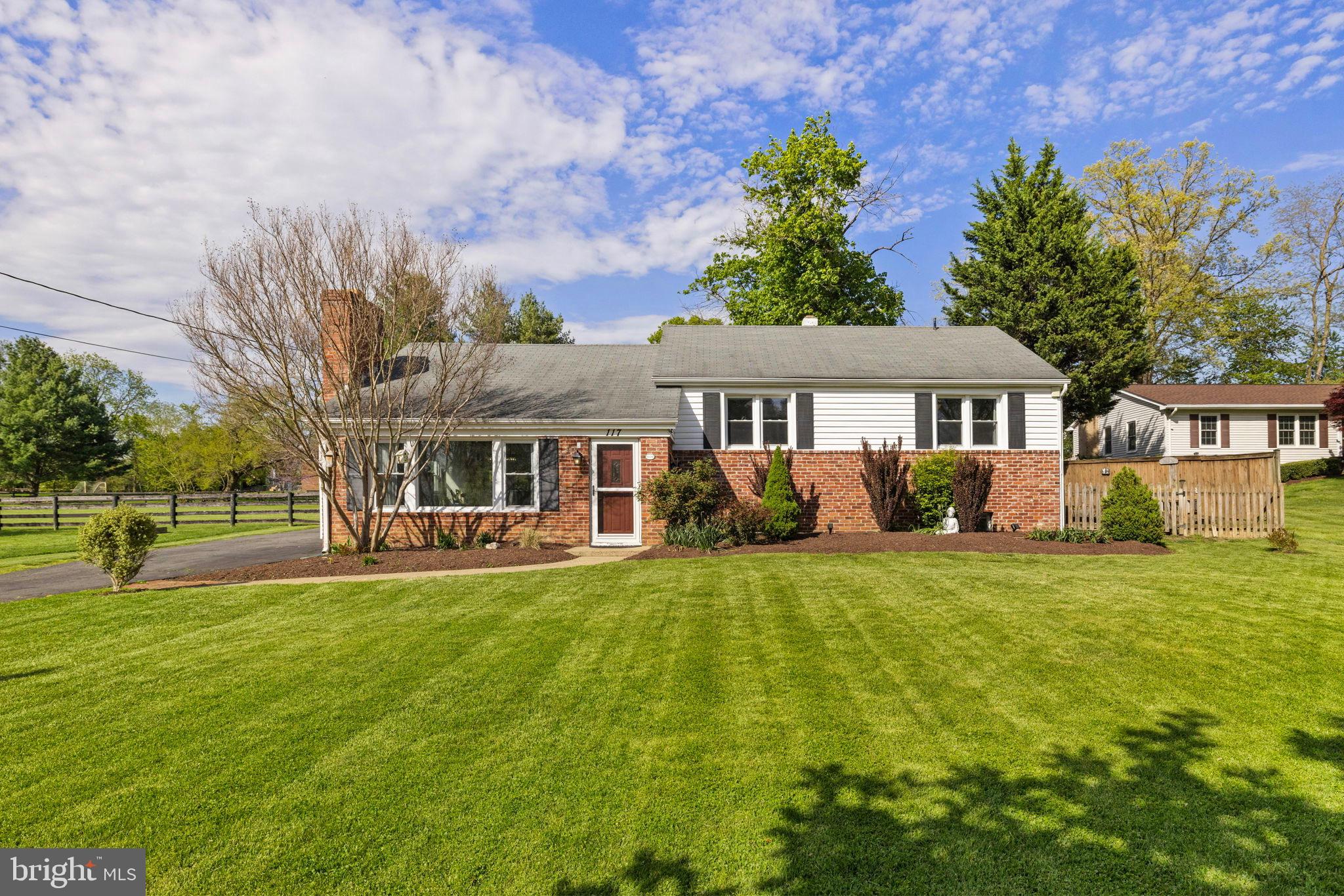 117 S SAINT PAUL STREET