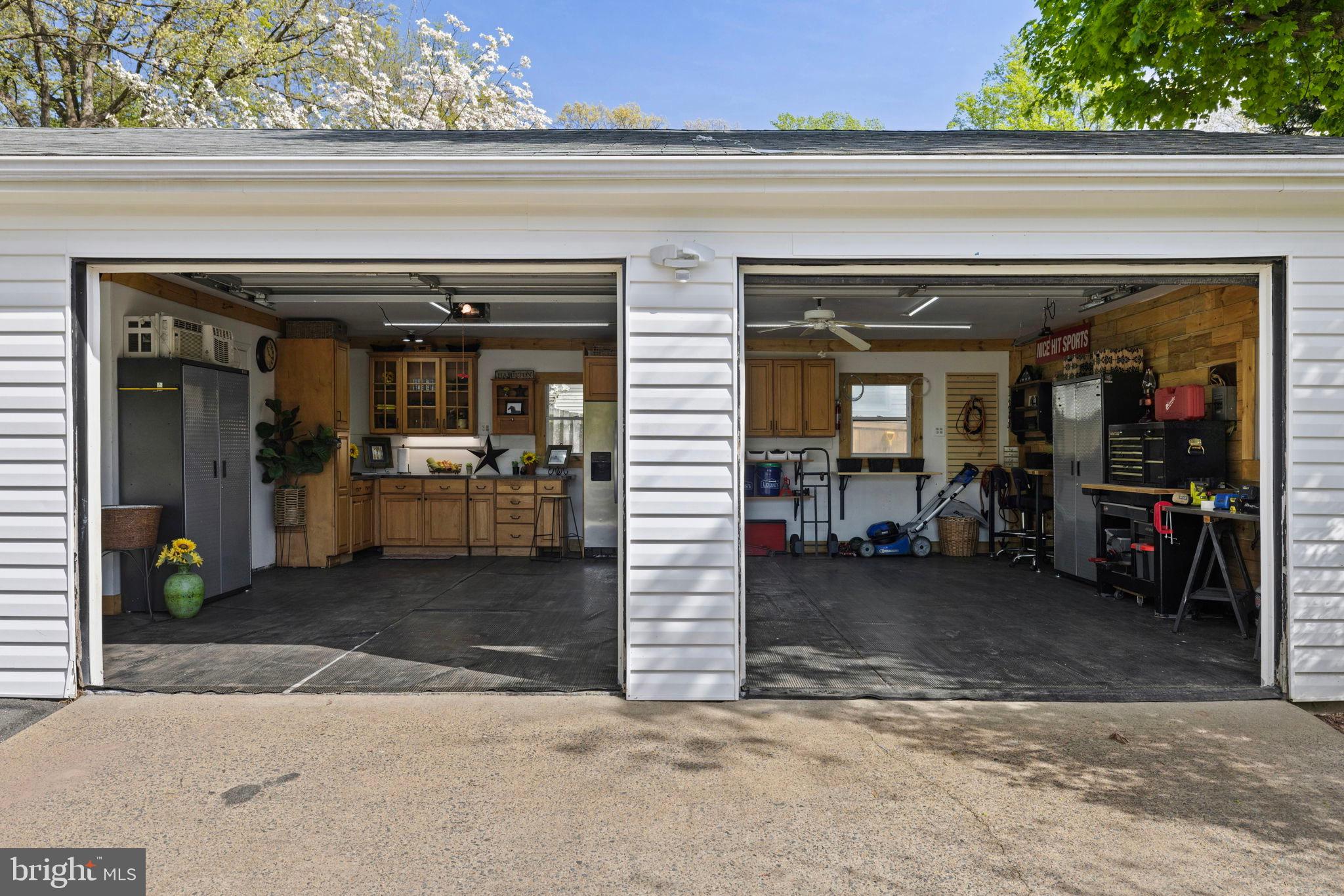 117 S SAINT PAUL STREET