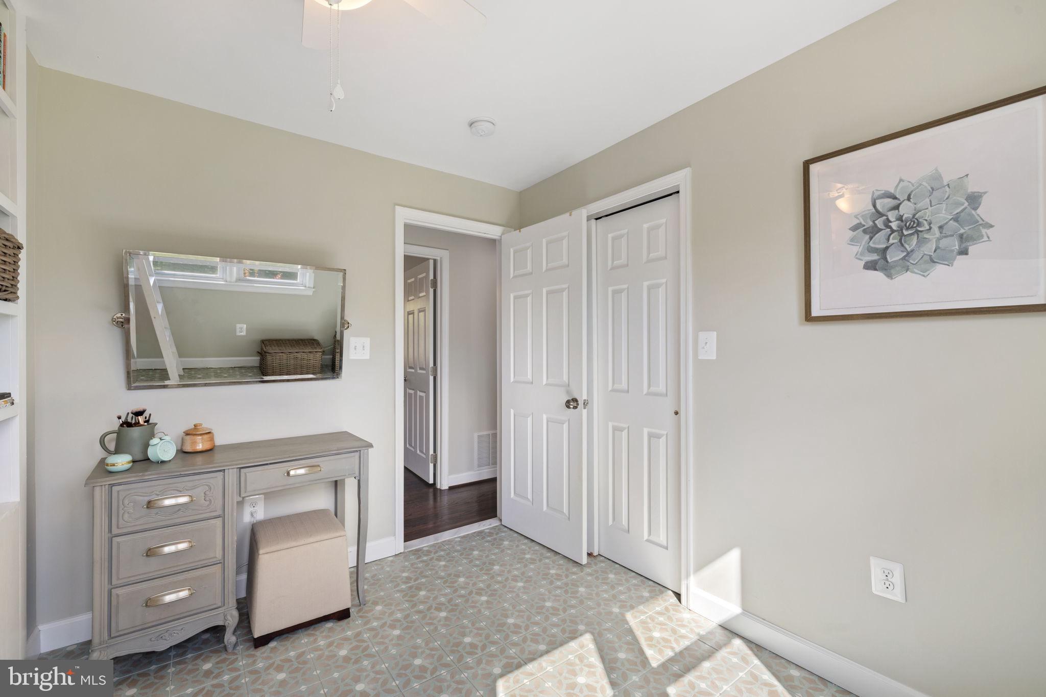 117 S SAINT PAUL STREET