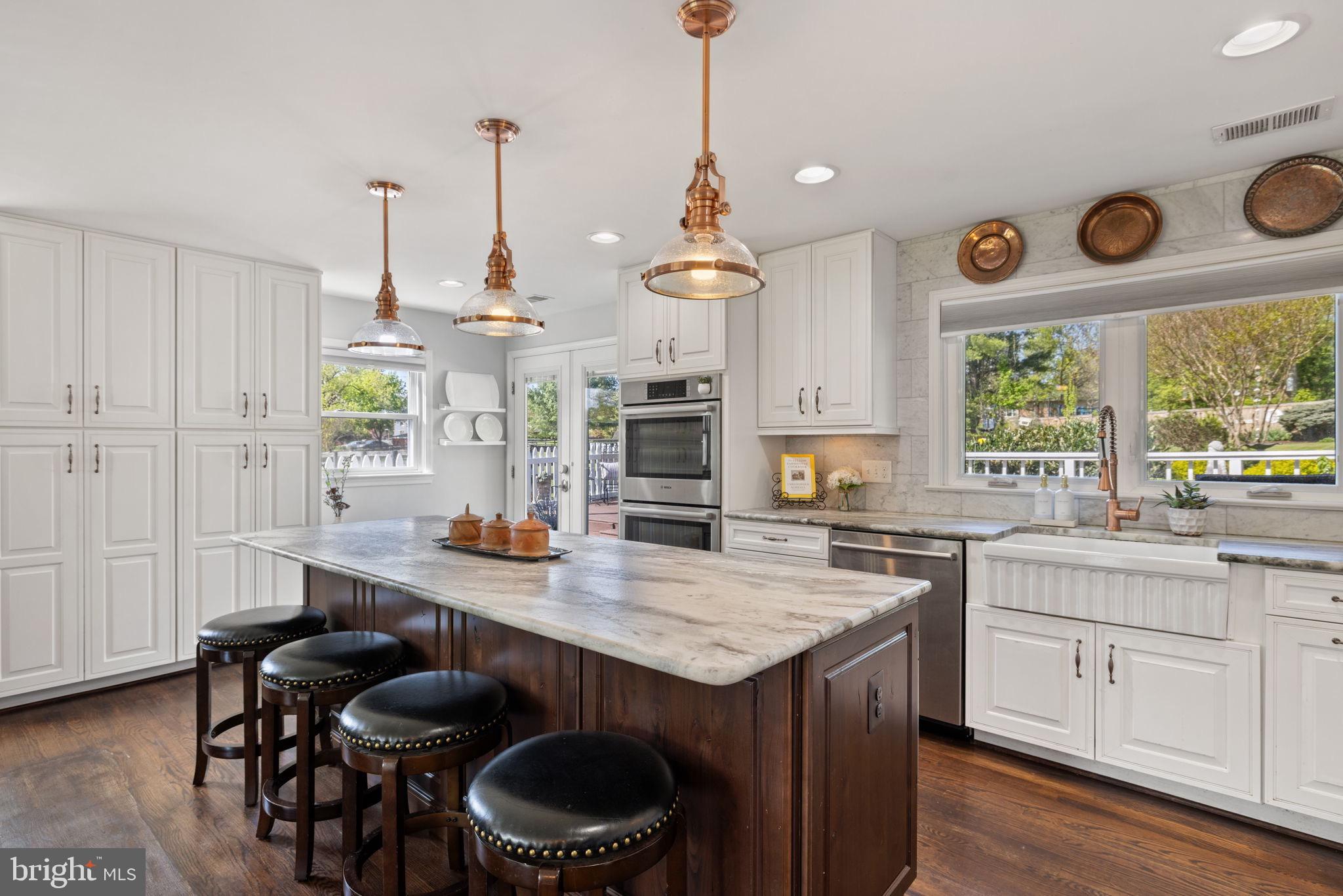 117 S SAINT PAUL STREET