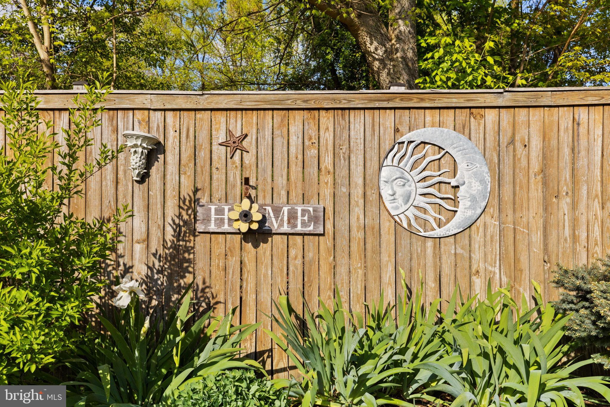 117 S SAINT PAUL STREET