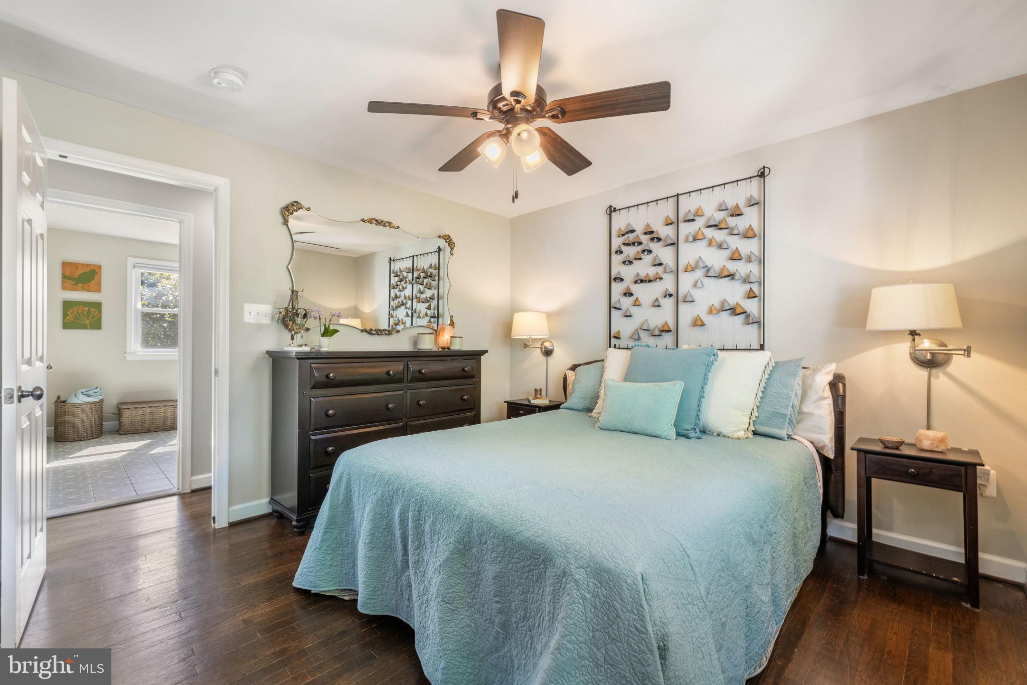 117 S SAINT PAUL STREET