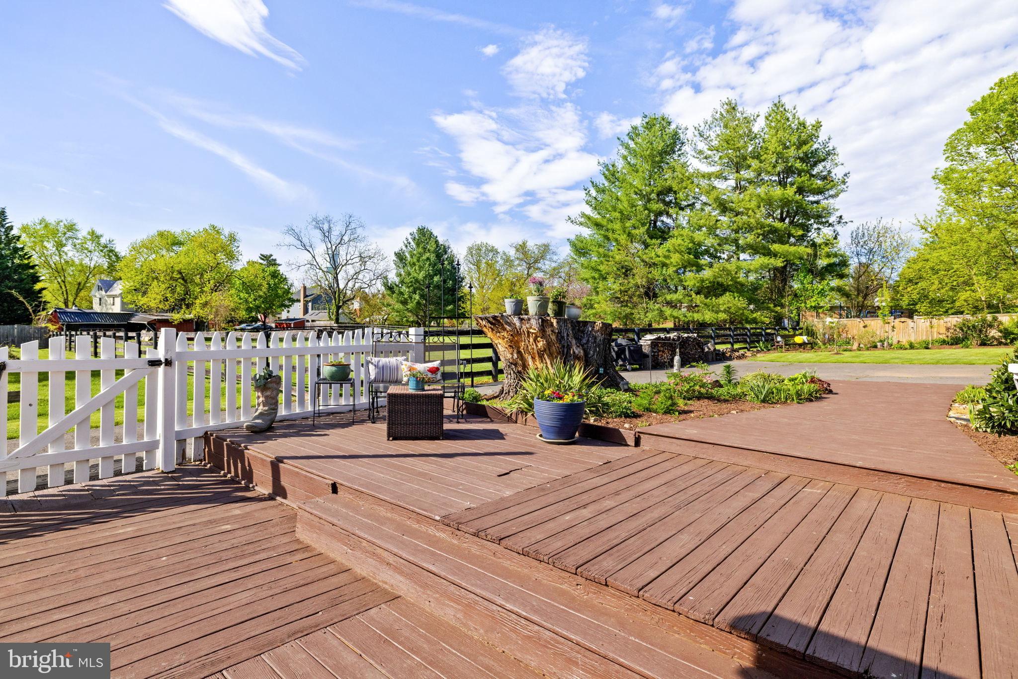 117 S SAINT PAUL STREET