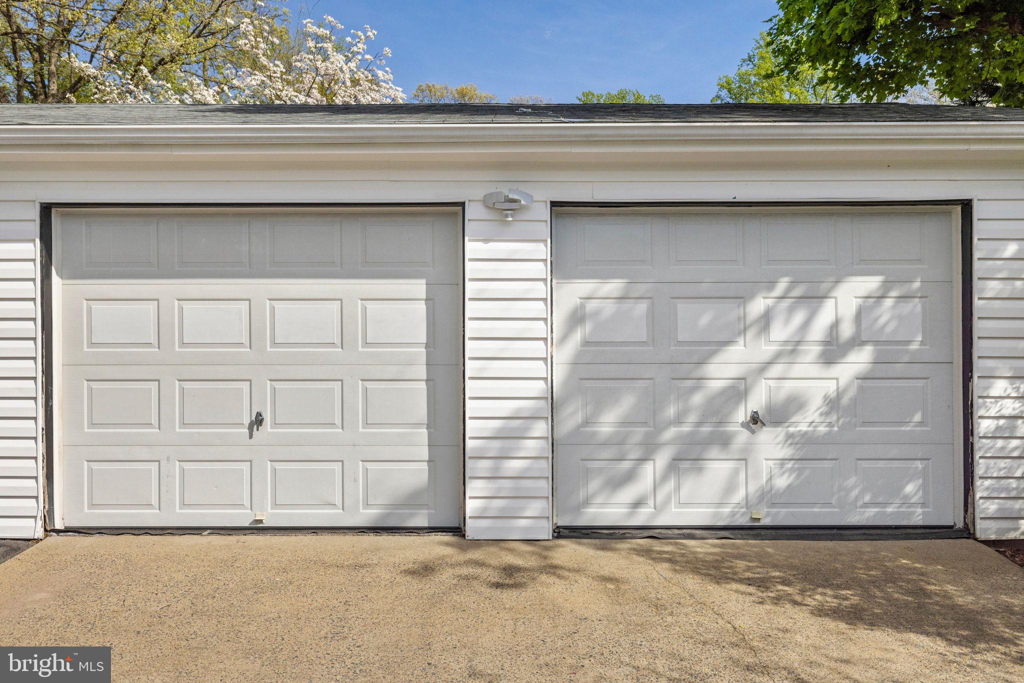 117 S SAINT PAUL STREET