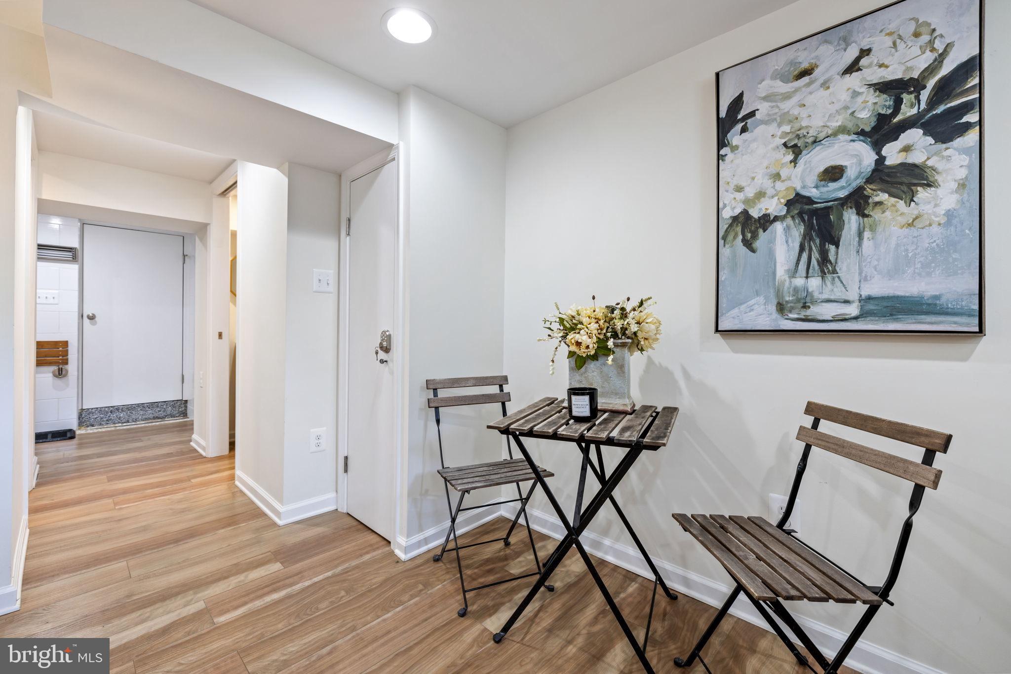 117 S SAINT PAUL STREET