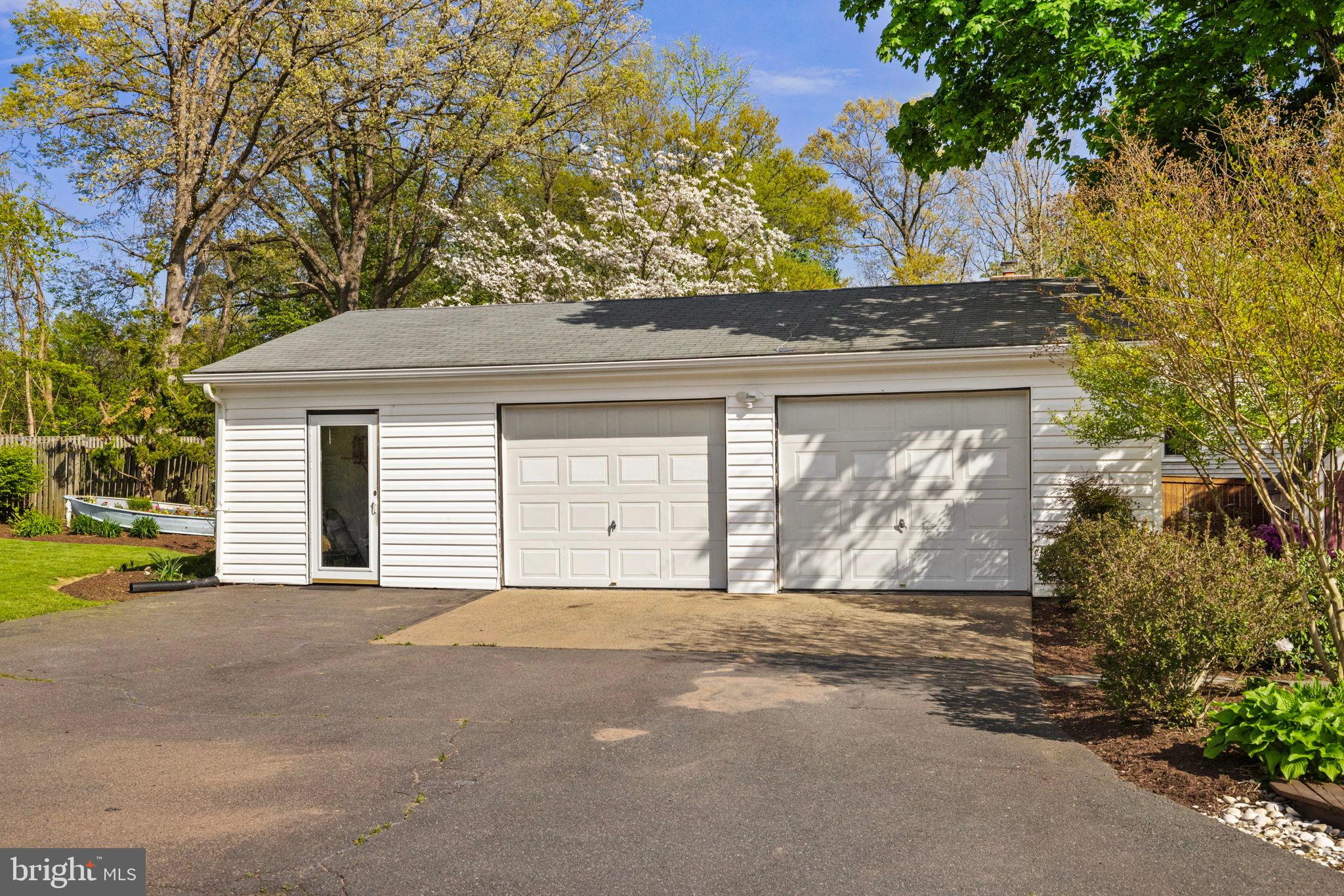 117 S SAINT PAUL STREET