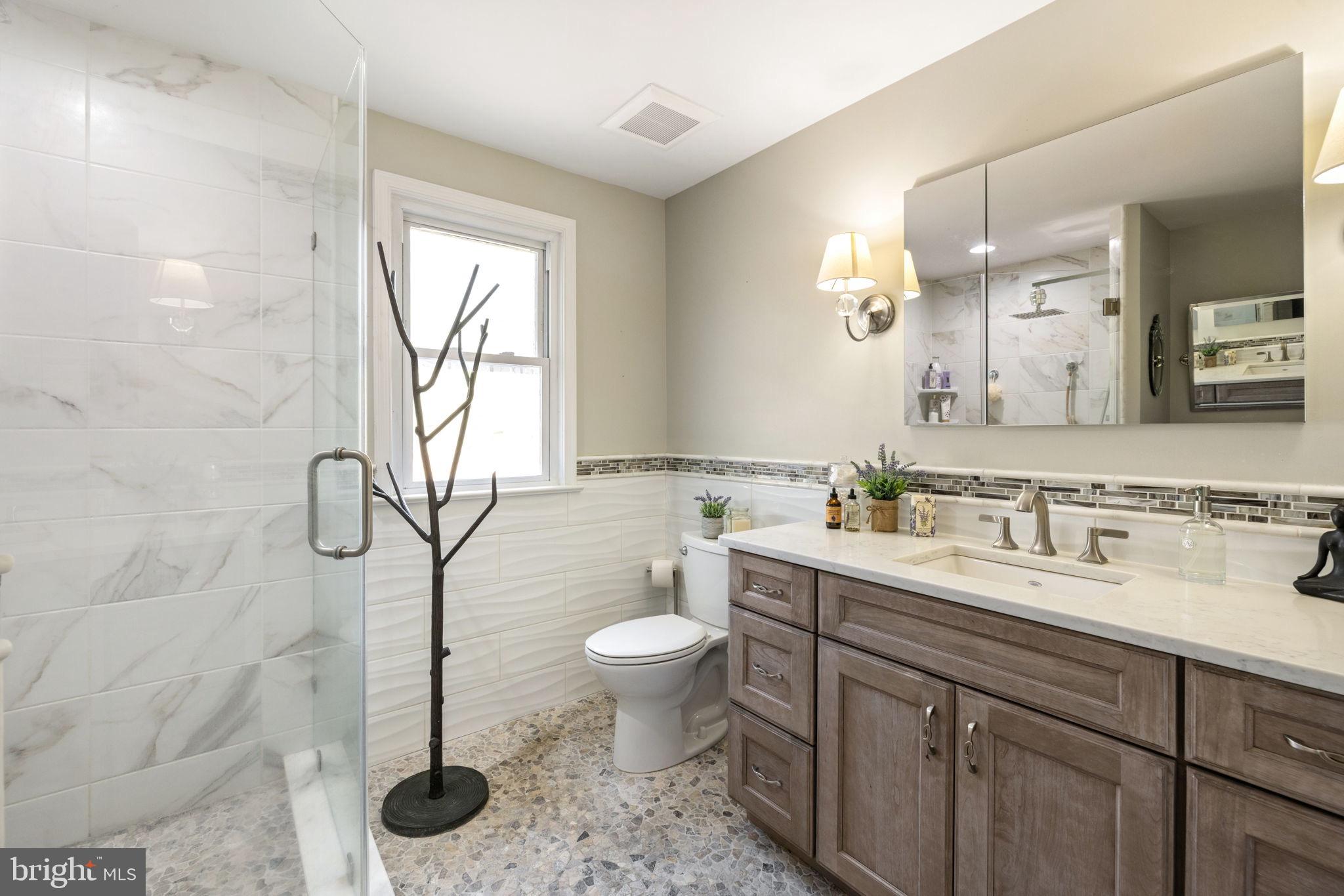 117 S SAINT PAUL STREET