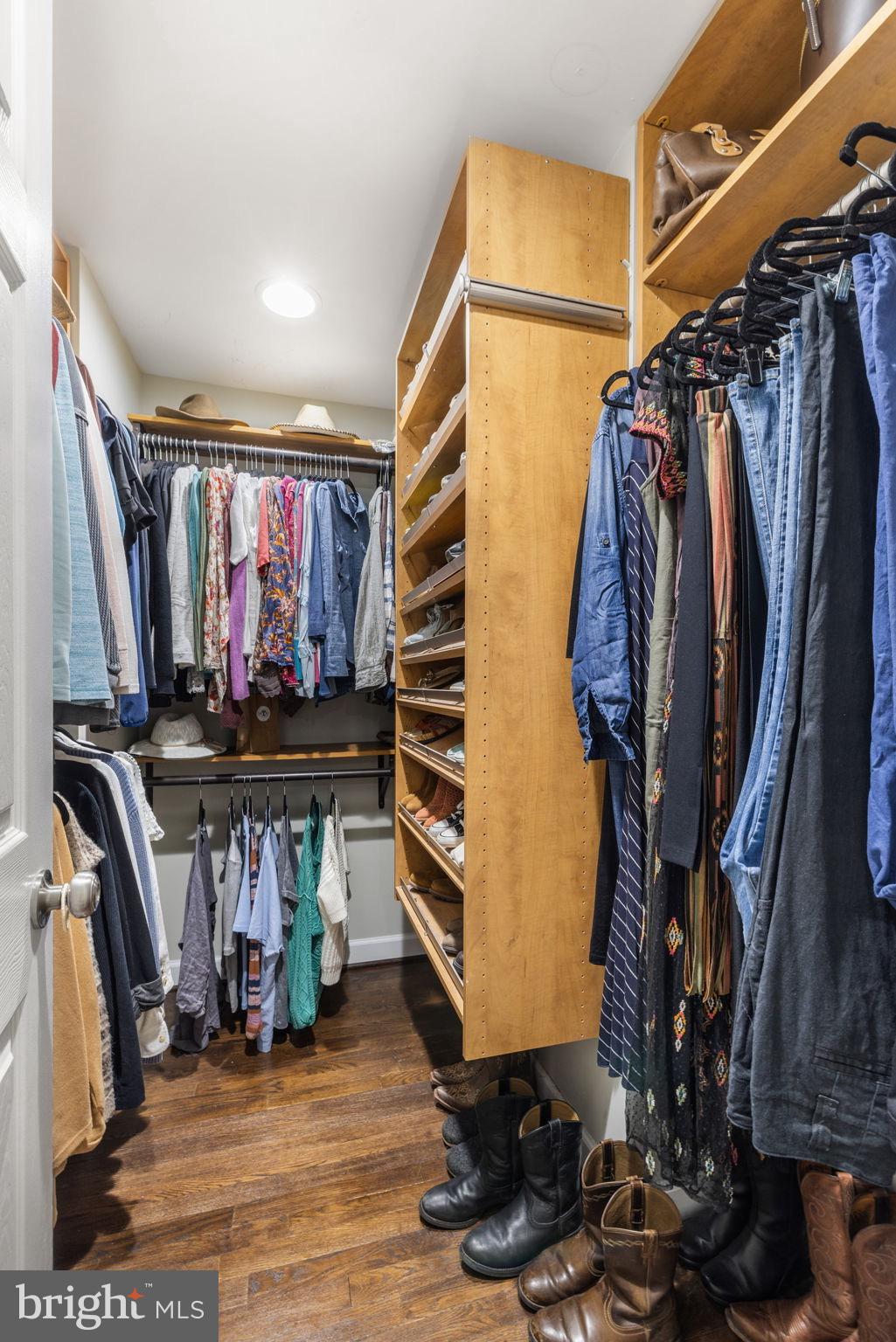 117 S SAINT PAUL STREET