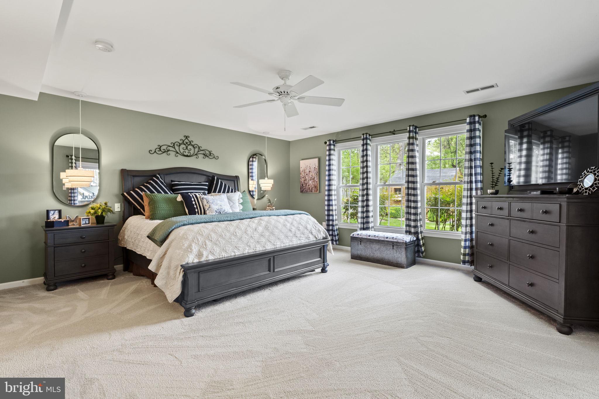 410 AYRLEE AVENUE NW