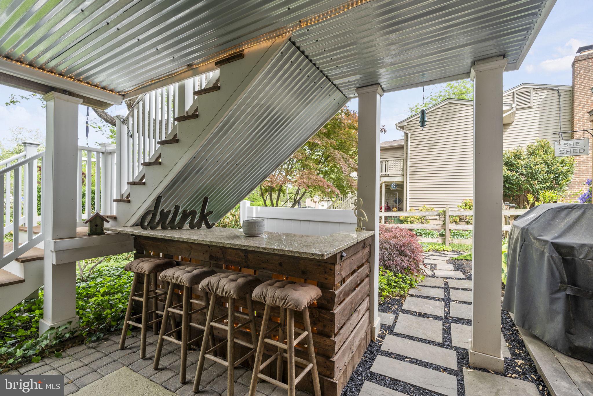 410 AYRLEE AVENUE NW