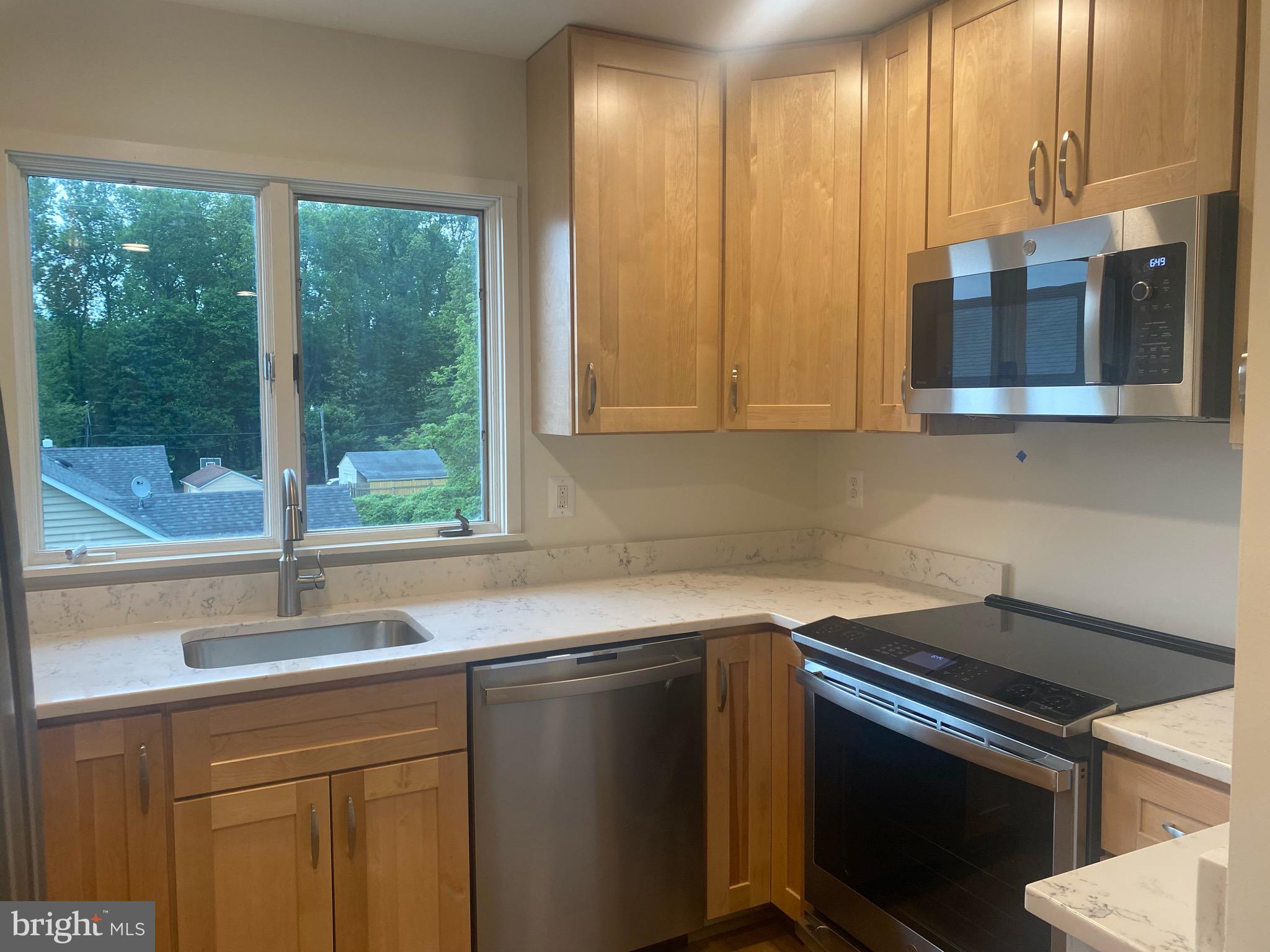 39977 PEACOCK CIRCLE