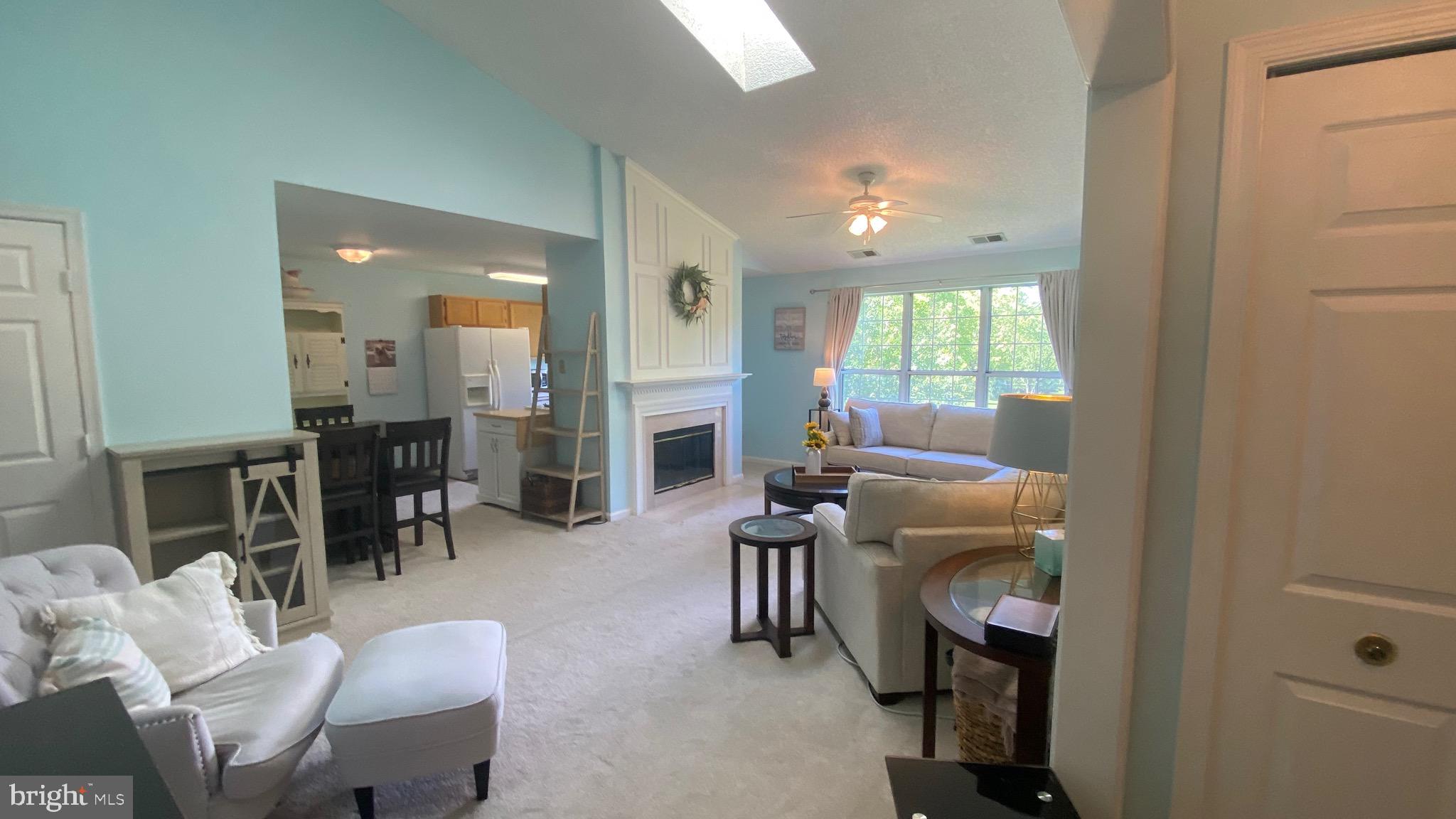1003 FOXHUNT TERRACE NE 301