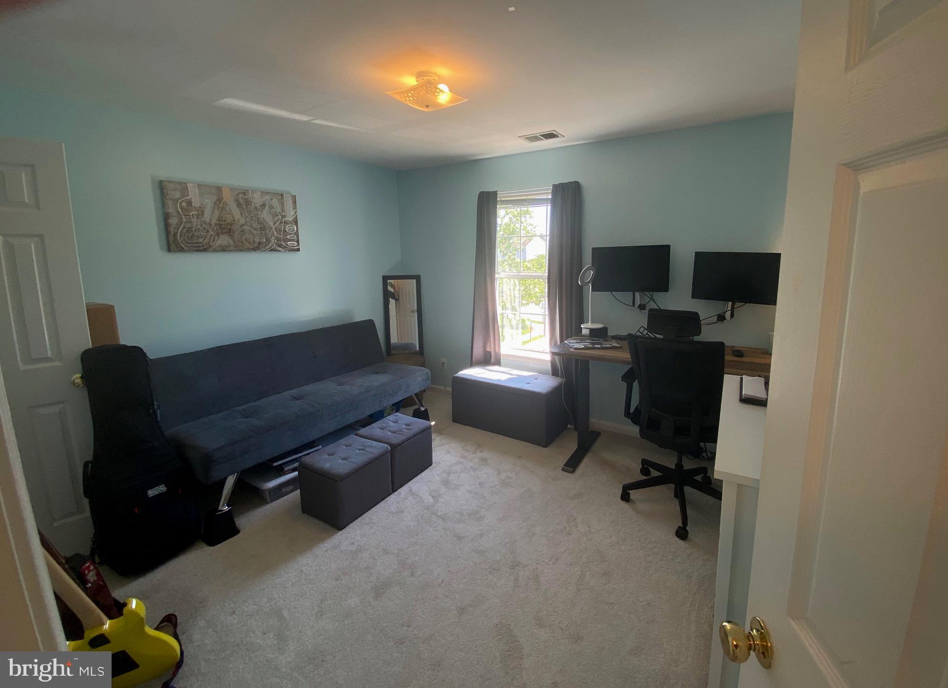 1003 FOXHUNT TERRACE NE 301