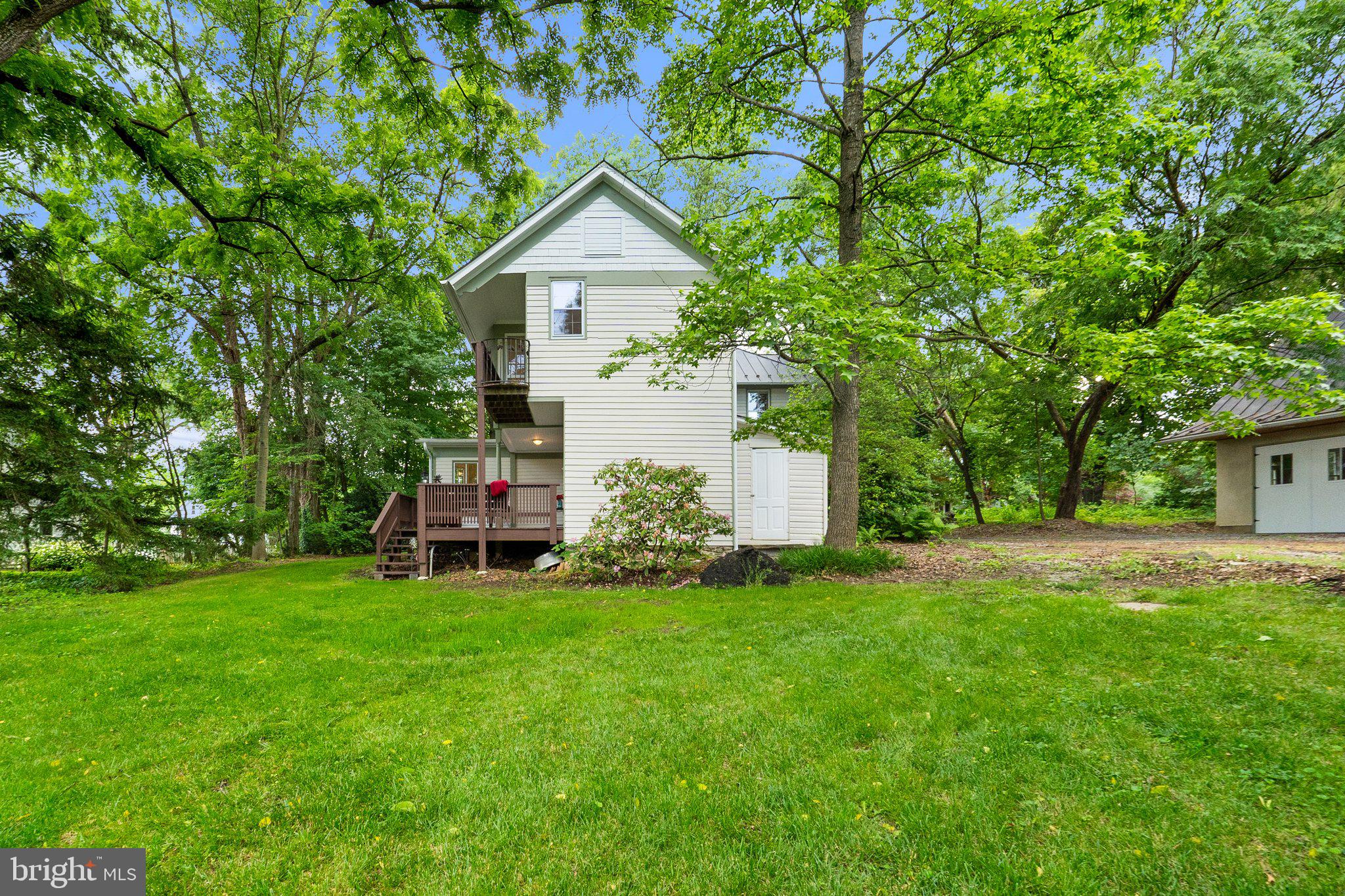 18100 & 18096 LINCOLN ROAD