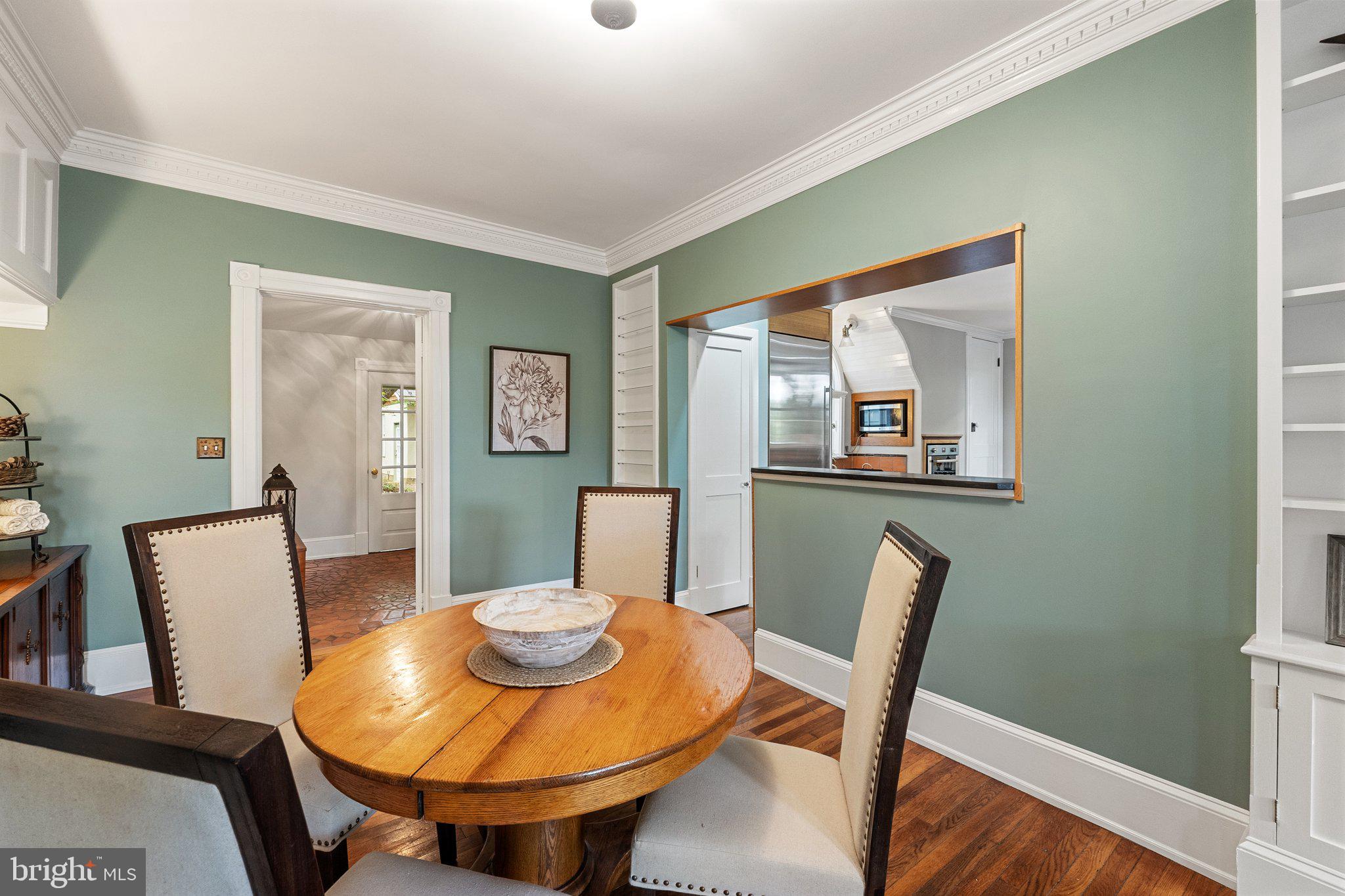 18100 & 18096 LINCOLN ROAD