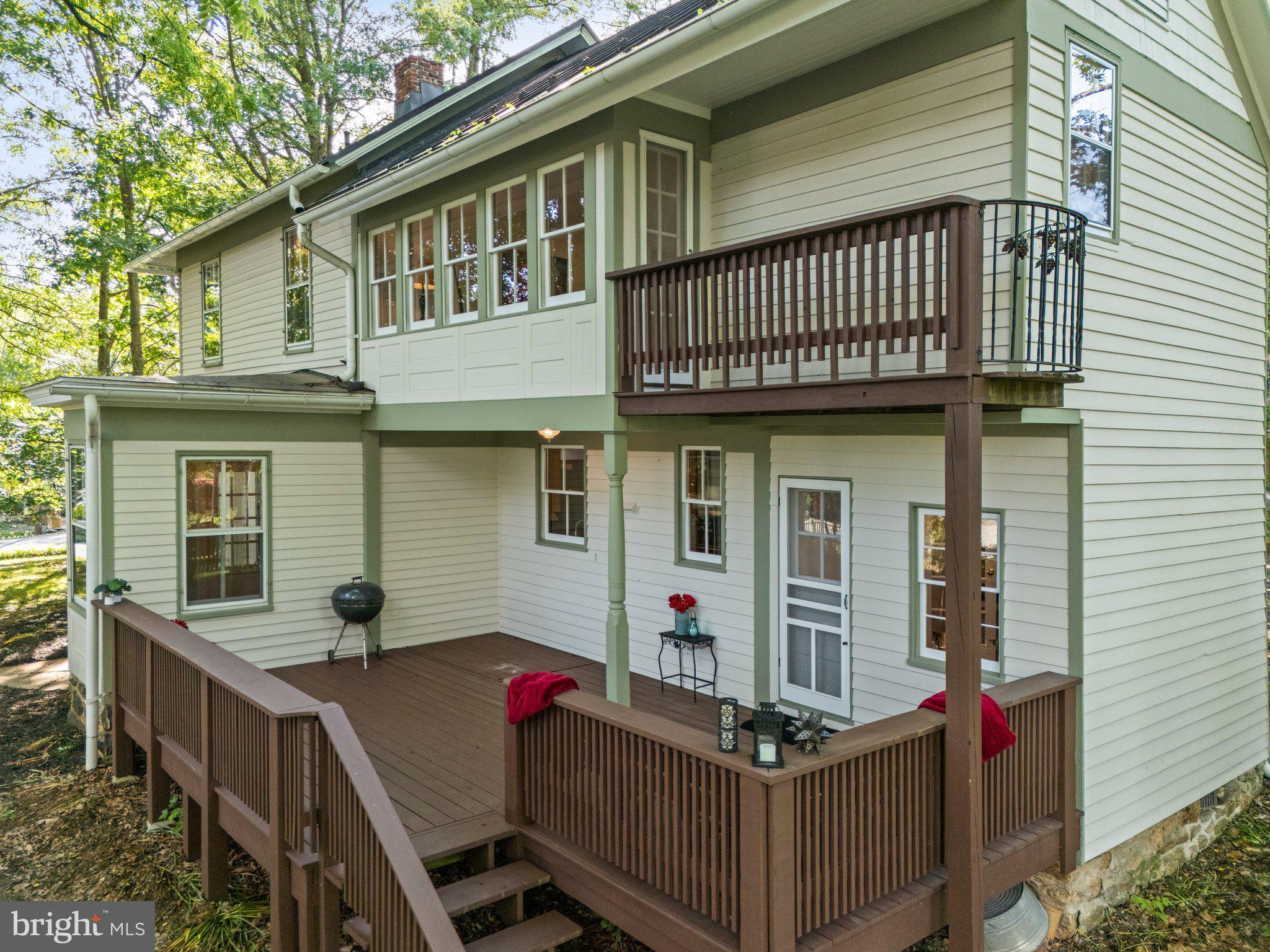 18100 & 18096 LINCOLN ROAD