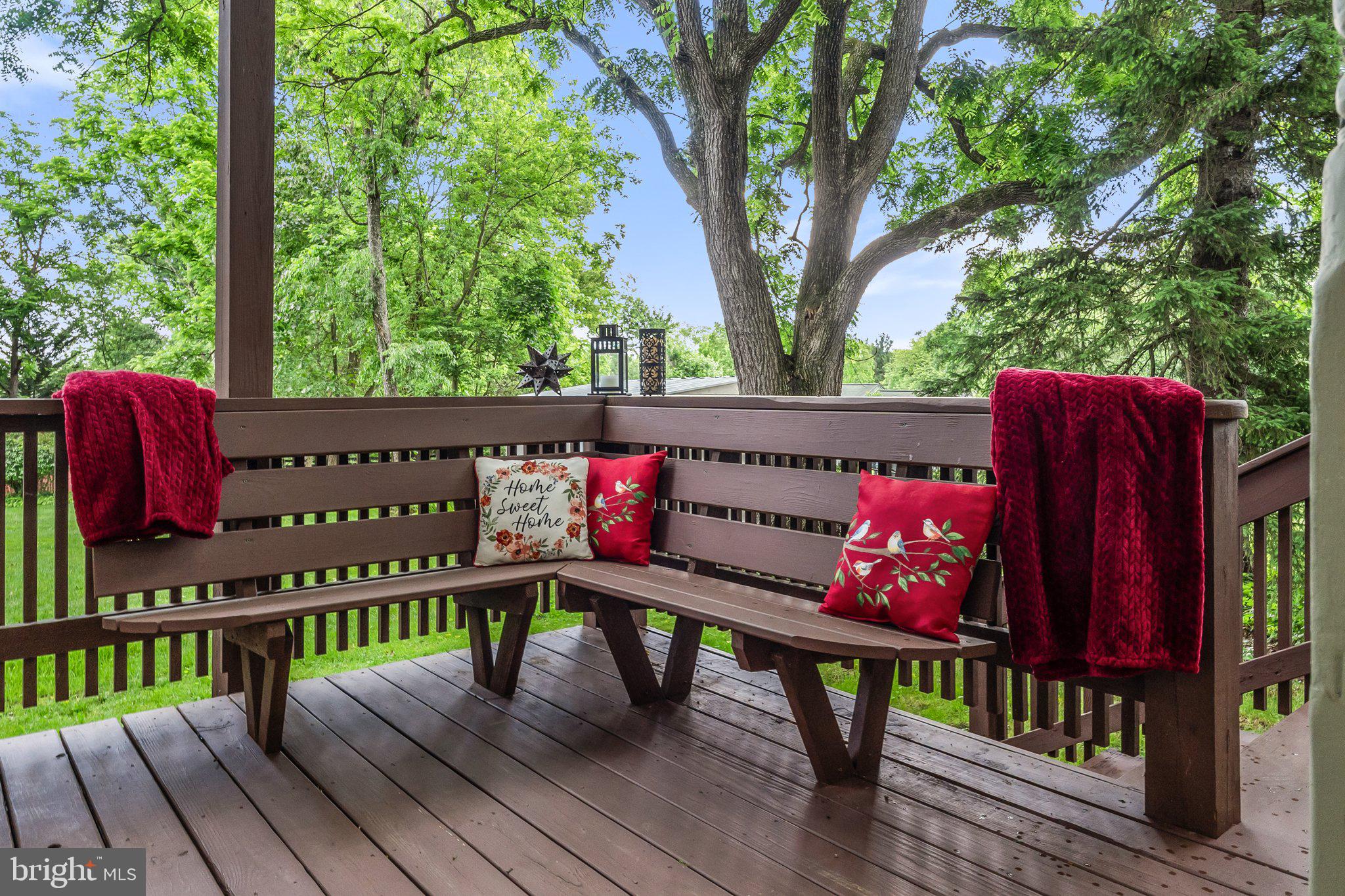 18100 & 18096 LINCOLN ROAD