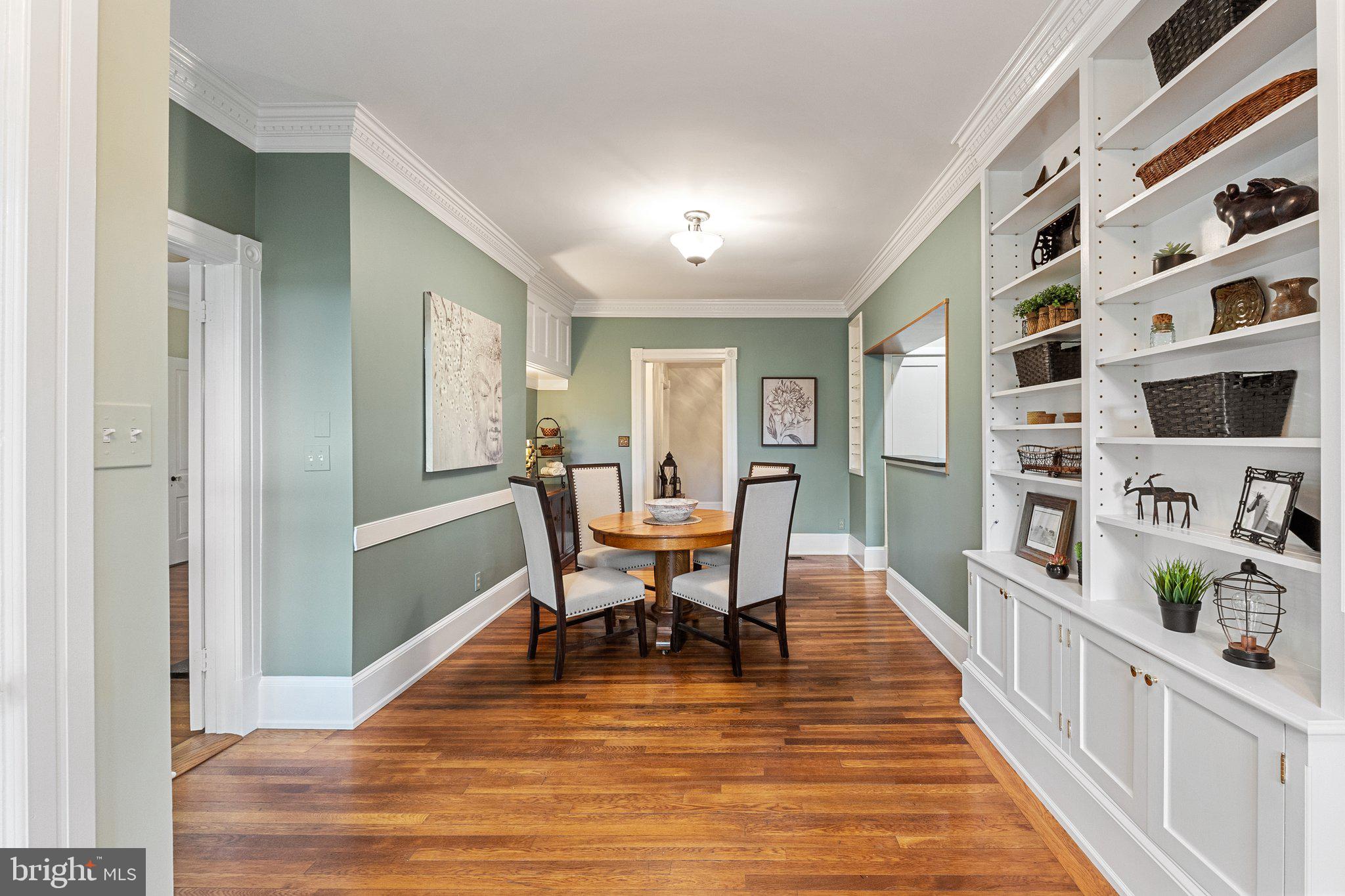 18100 & 18096 LINCOLN ROAD