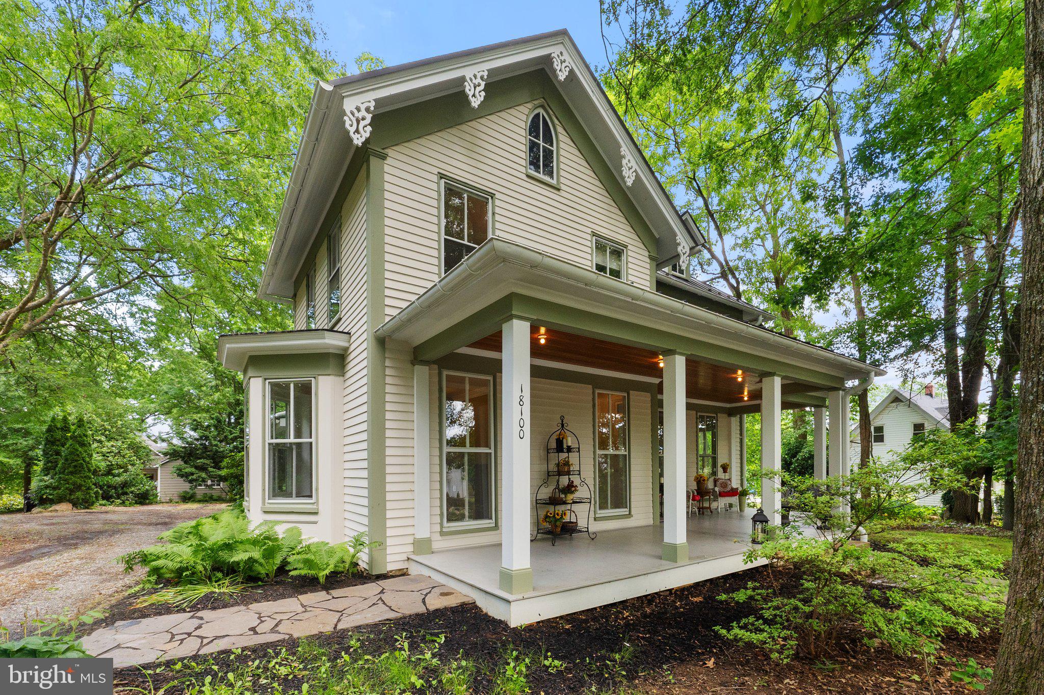 18100 & 18096 LINCOLN ROAD