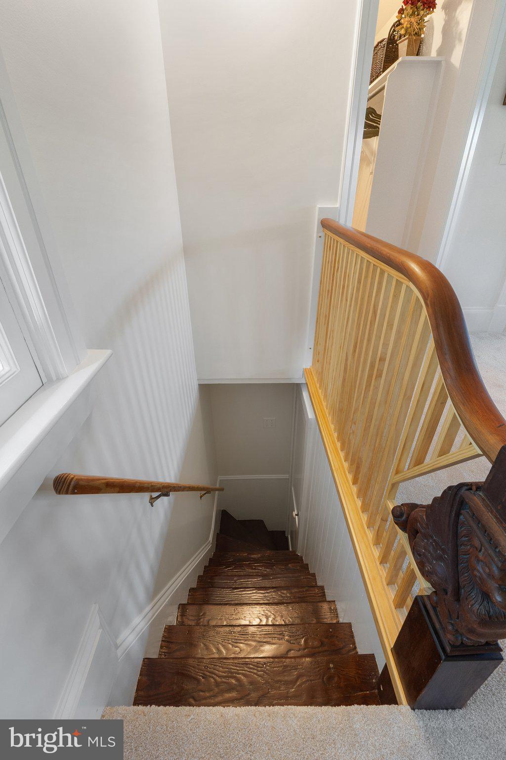 18100 & 18096 LINCOLN ROAD