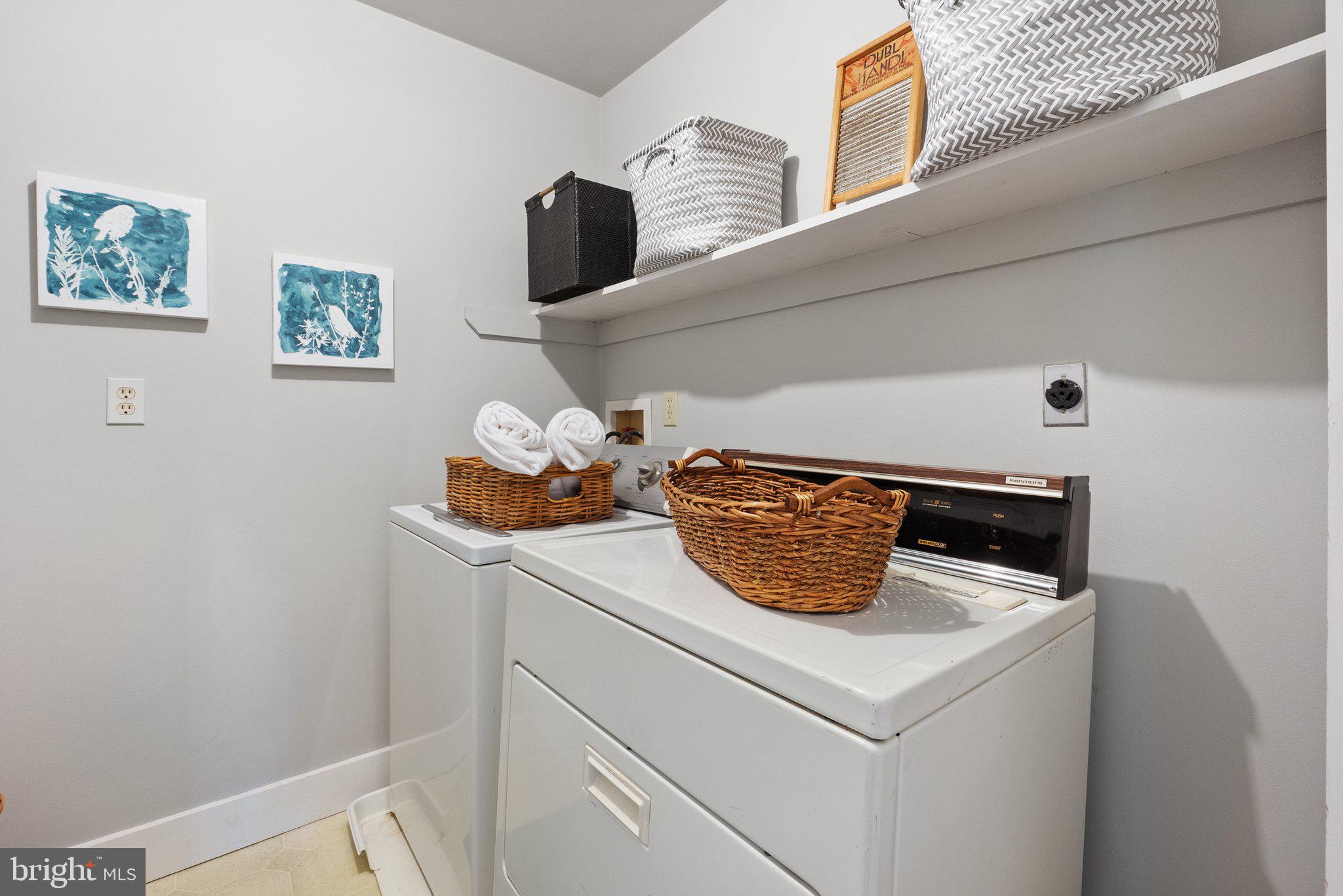 18100 & 18096 LINCOLN ROAD