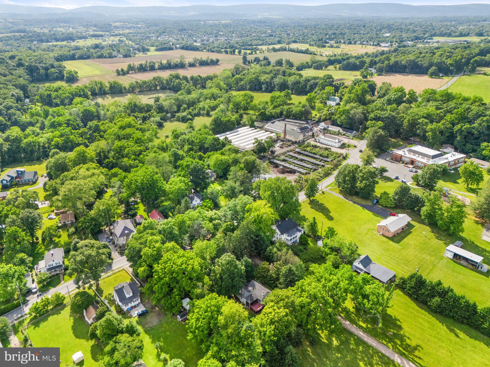 18100 & 18096 LINCOLN ROAD