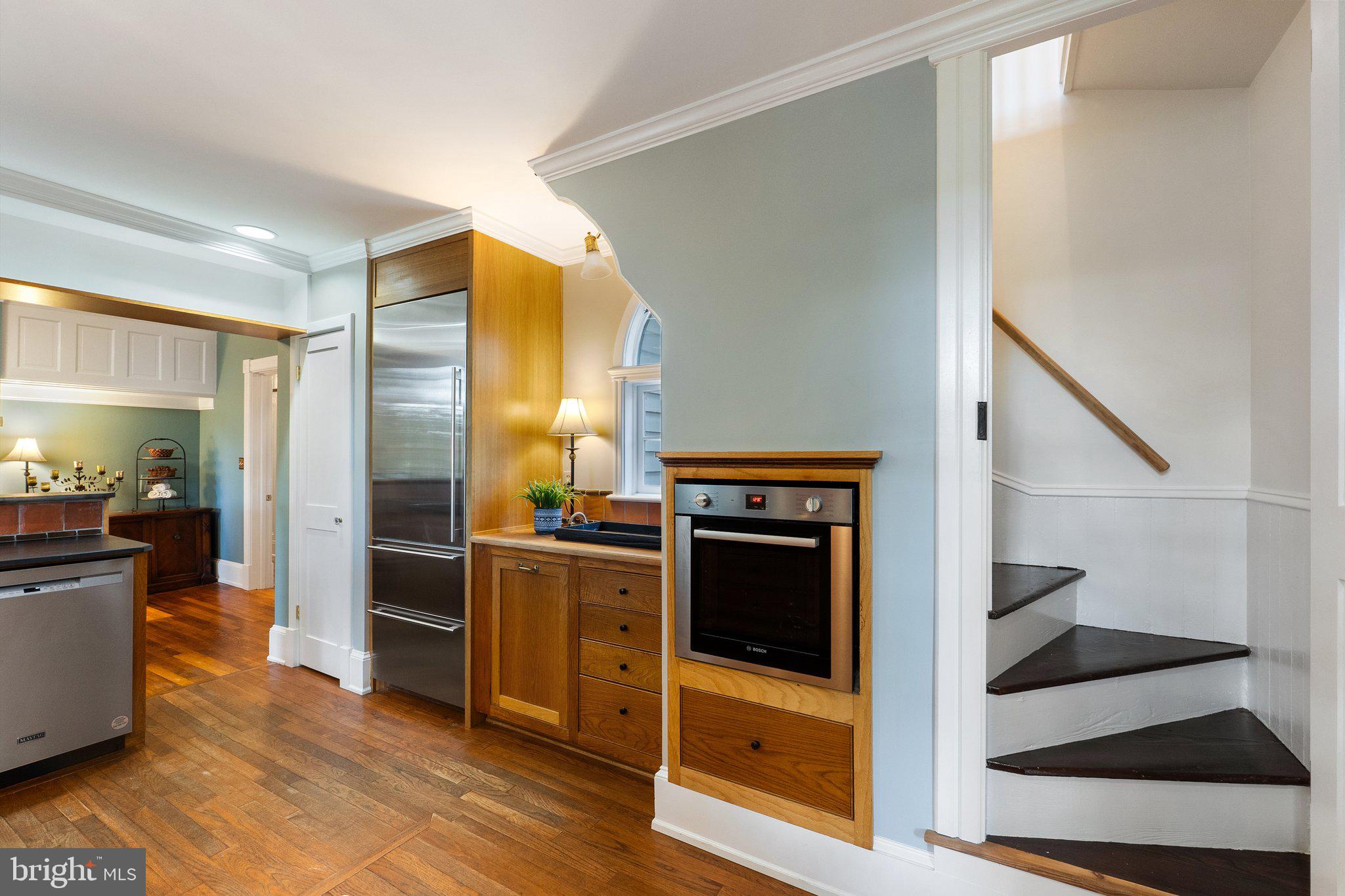 18100 & 18096 LINCOLN ROAD