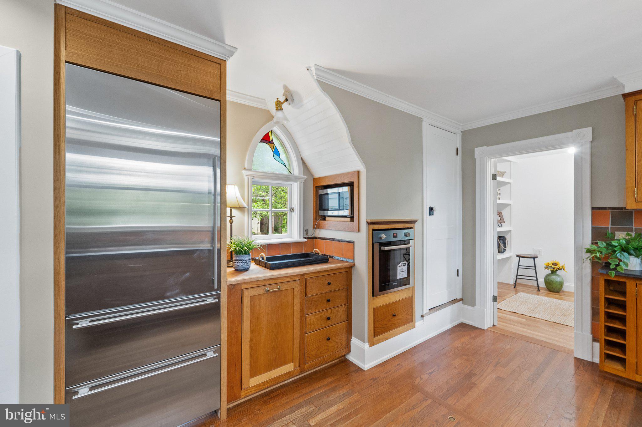 18100 & 18096 LINCOLN ROAD