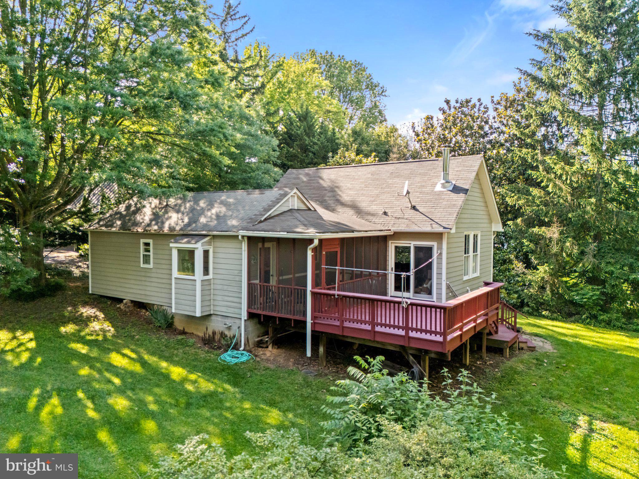 18100 & 18096 LINCOLN ROAD