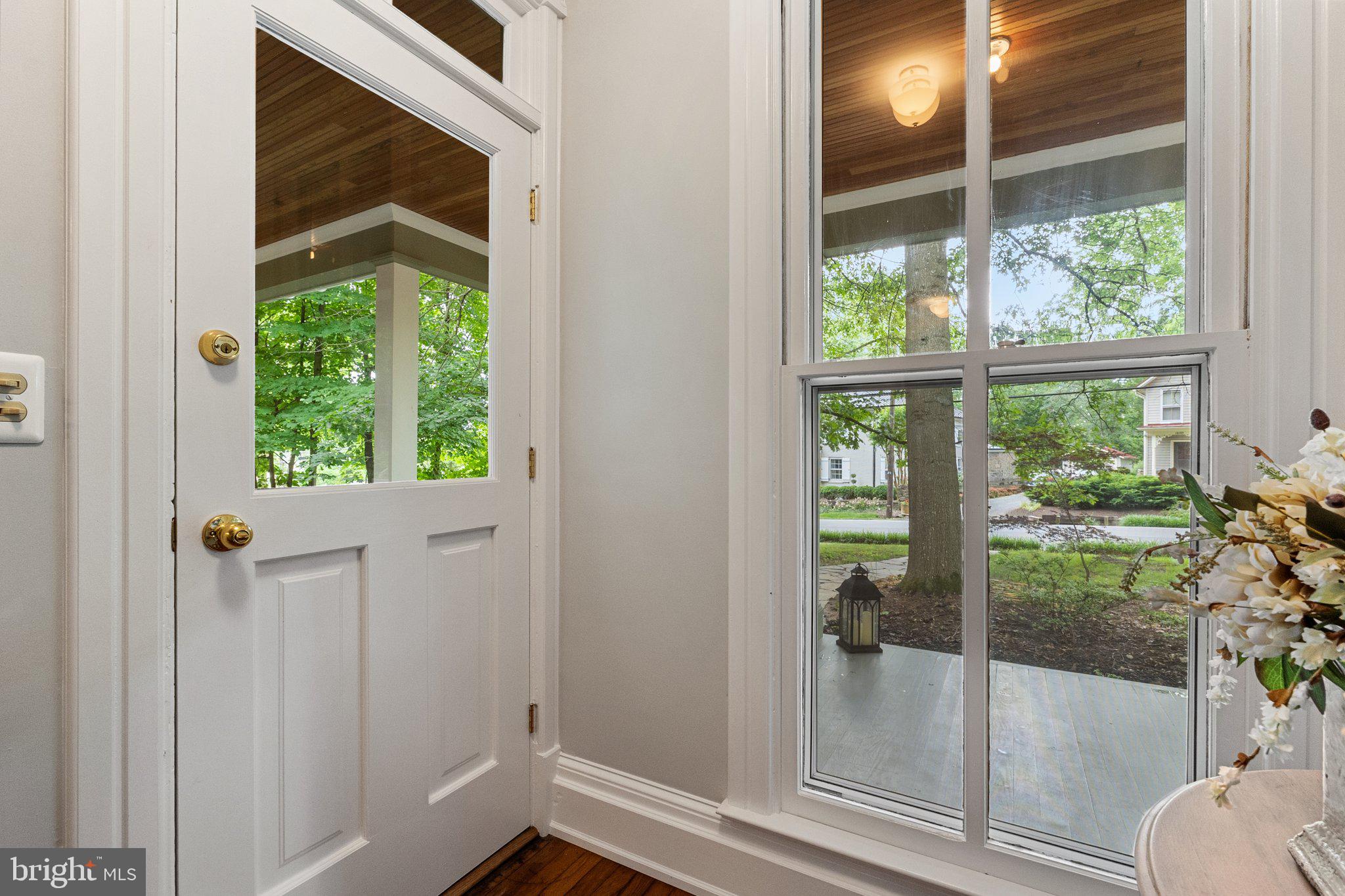 18100 & 18096 LINCOLN ROAD