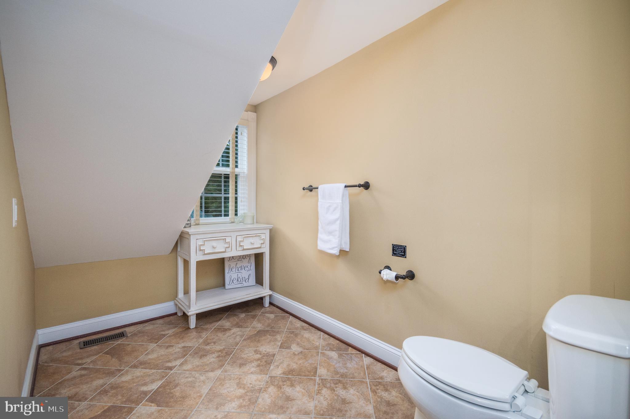 37203 SNICKERSVILLE TURNPIKE