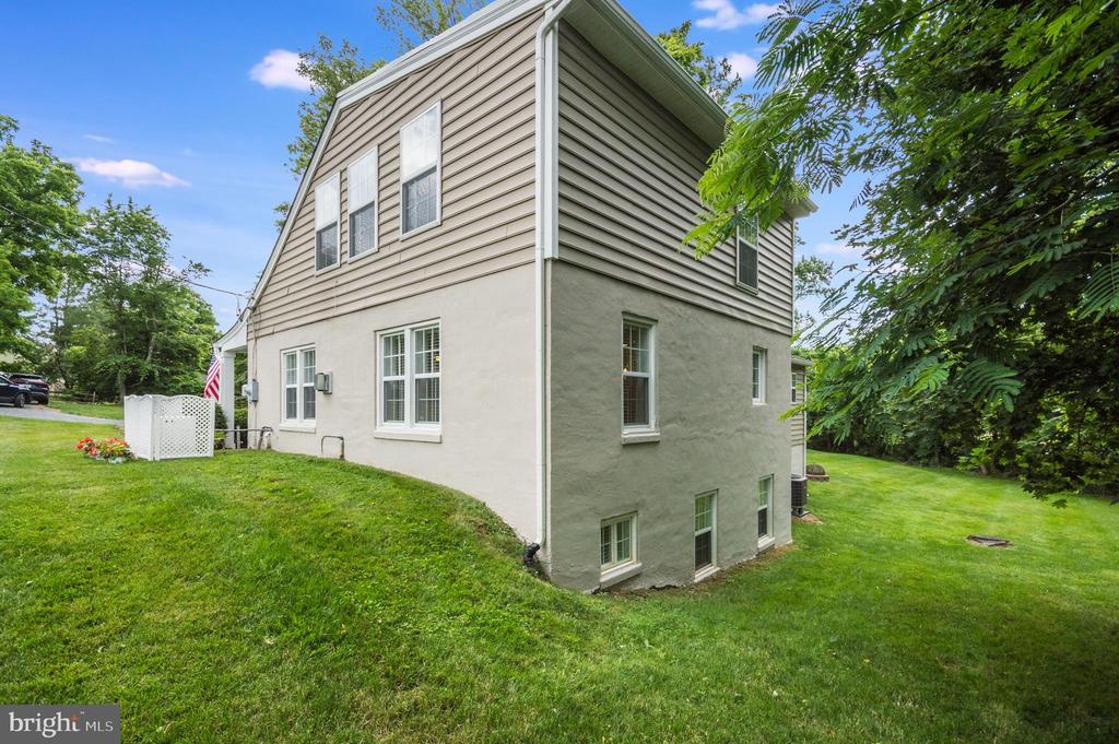 37203 SNICKERSVILLE TURNPIKE
