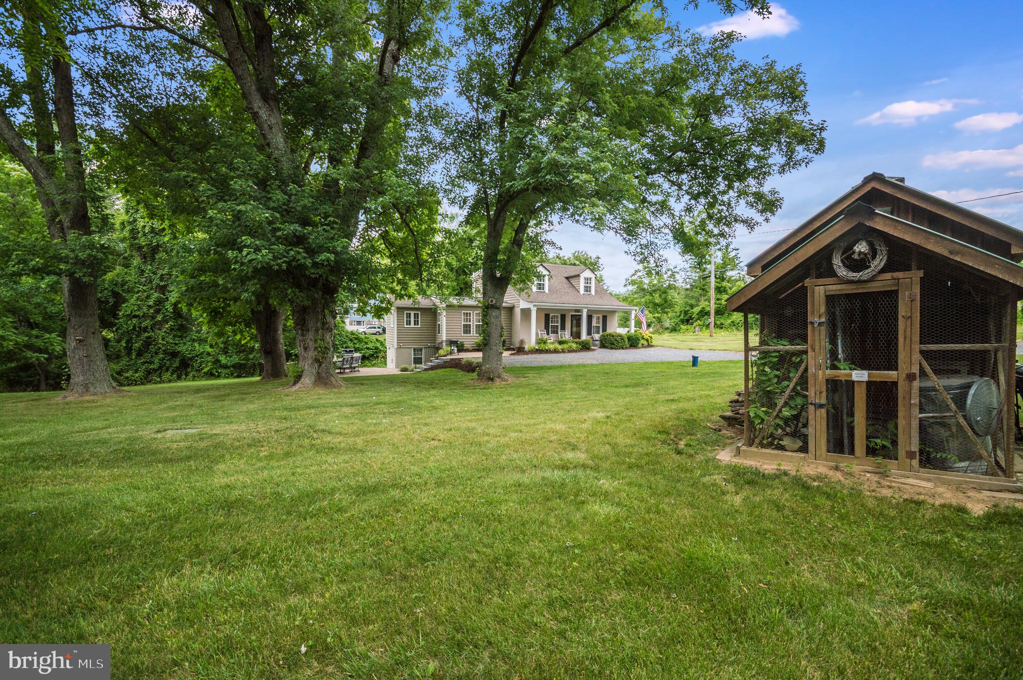37203 SNICKERSVILLE TURNPIKE