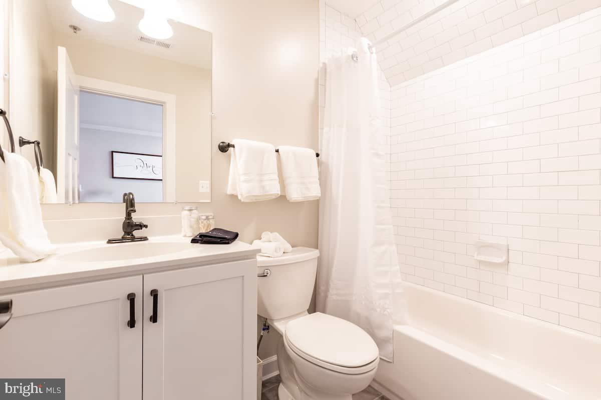 104 LOUDOUN STREET SW 310