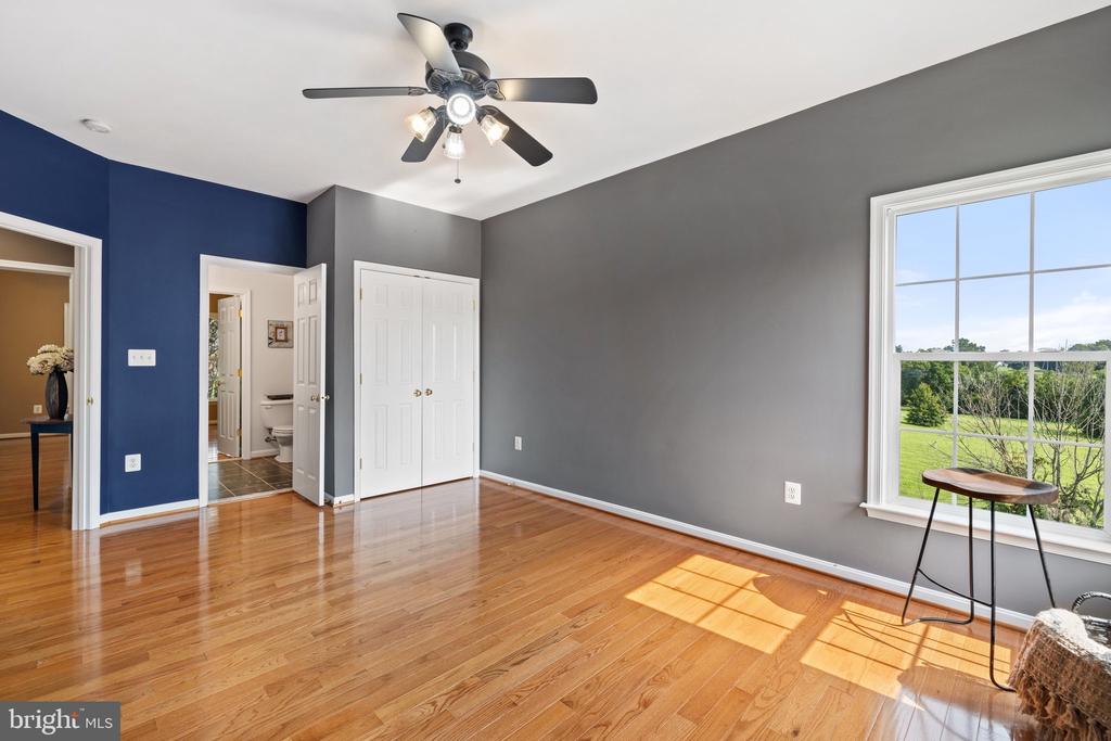 39054 OLD STAGE PLACE