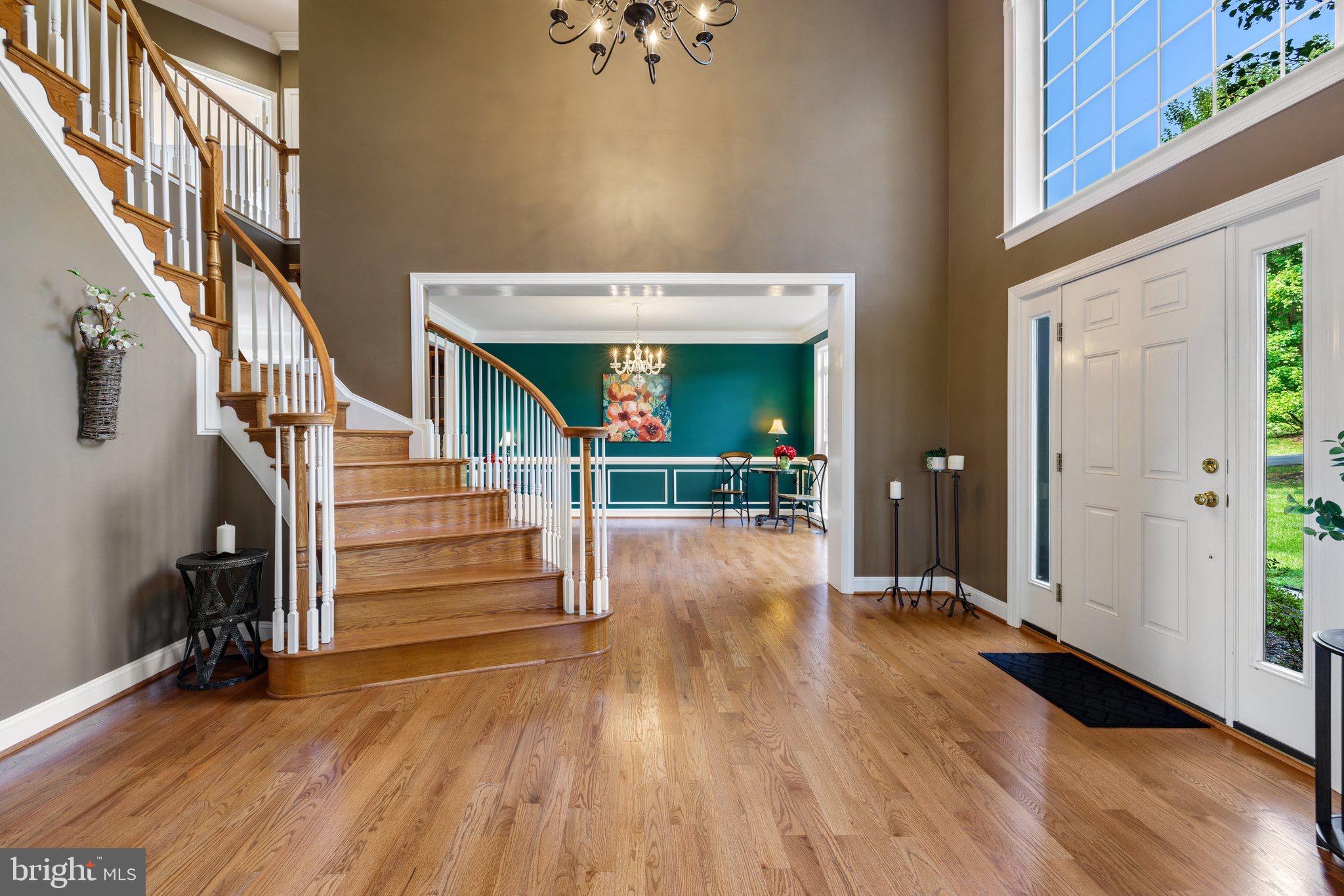 39054 OLD STAGE PLACE